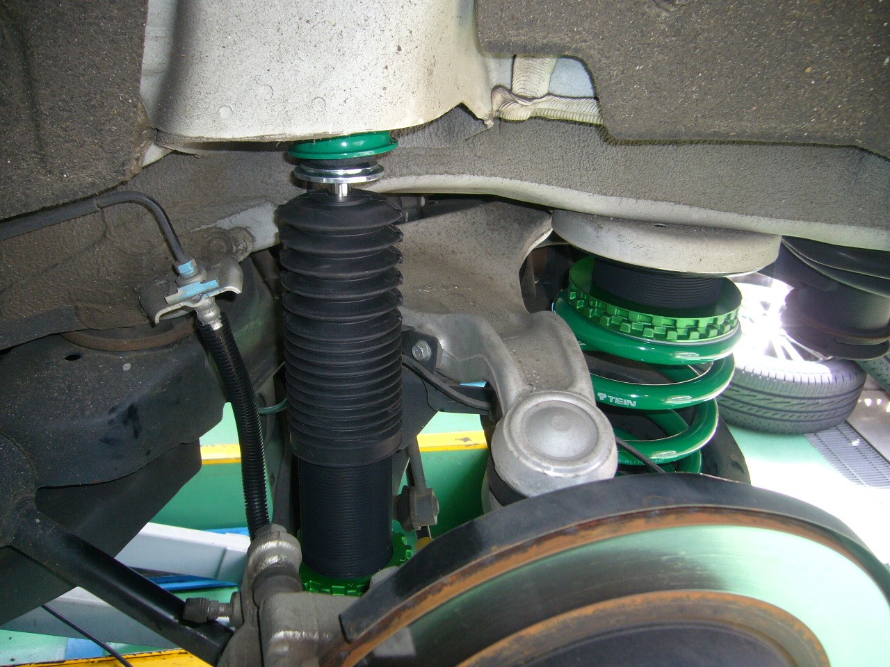 ありこ　日産 E52 エルグランド TEIN 車高調 FLEX A ありこ 日産 E52 エルグランド TEIN 車高調 FLEX A TEIN FLEX Z