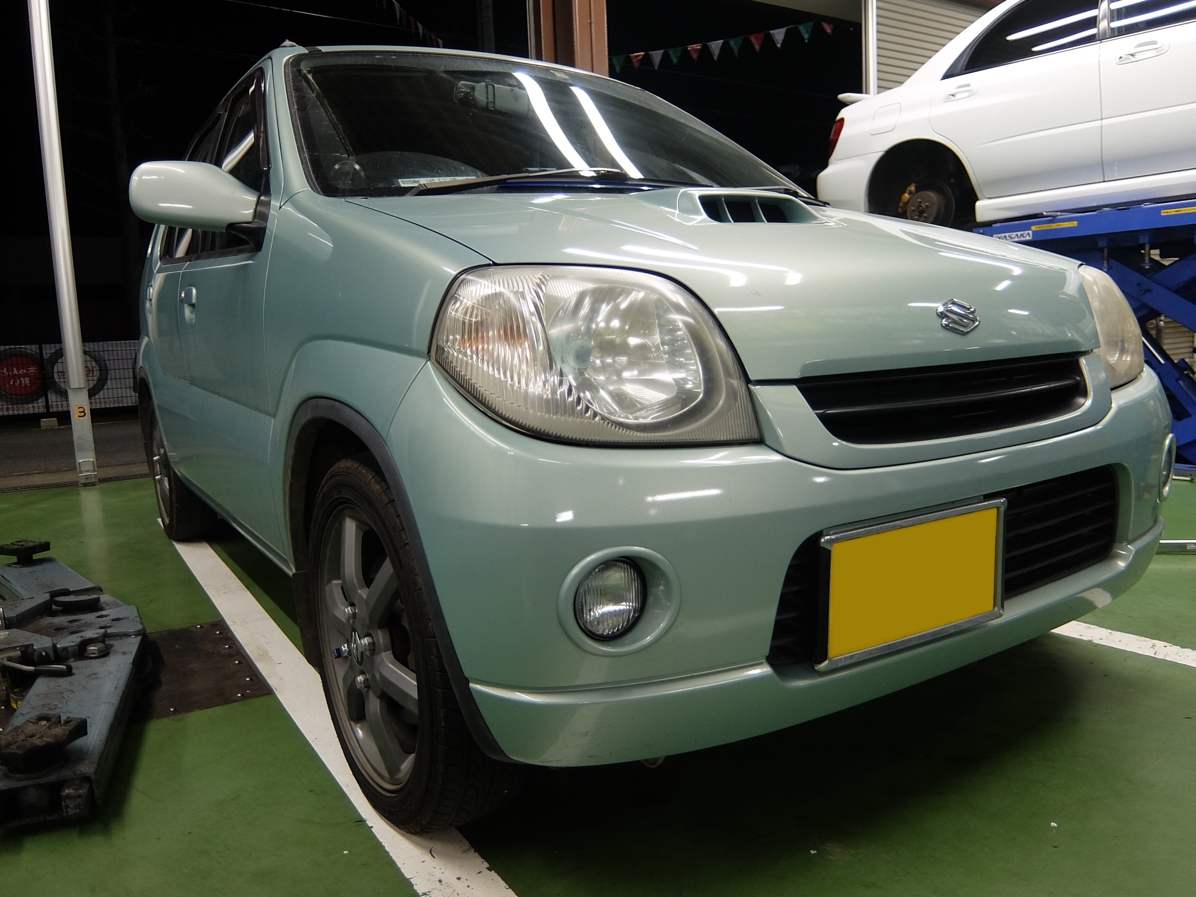スズキ・Kei・ＨＮ２２Ｓ】ブレーキパッド交換 | スズキ Keiワークス メンテナンス商品 その他 > 車検 | サービス事例 | タイヤ館  うしく上柏田 | 茨城県のタイヤ、カー用品ショップ タイヤからはじまる、トータルカーメンテナンス タイヤ館グループ