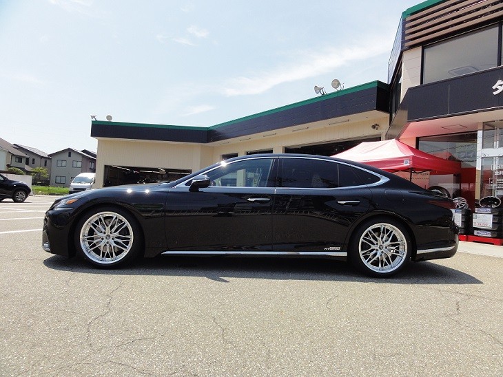LEXUS LS500h × クレンツェ ウィーバル | レクサス LS ホイール