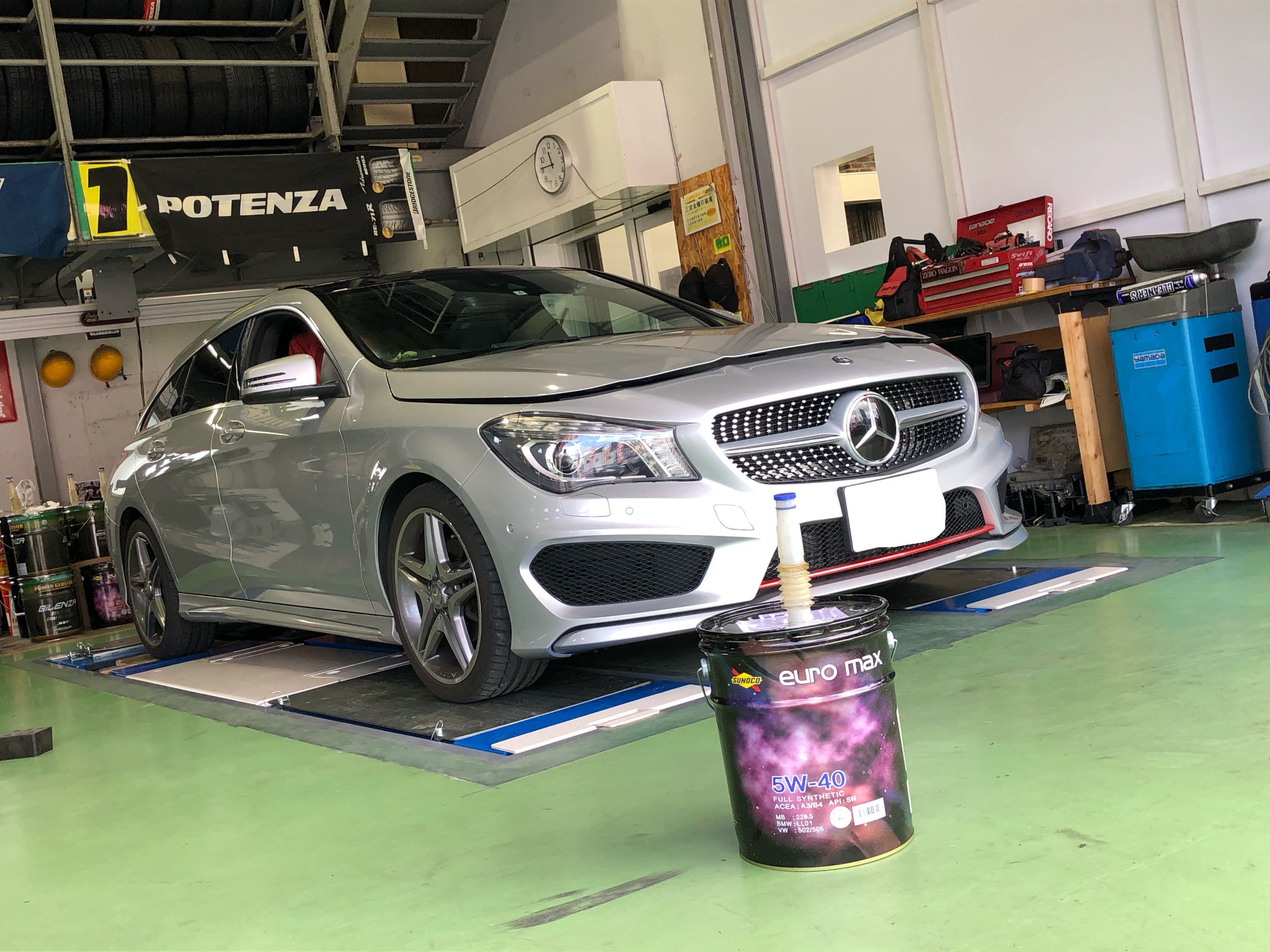 買い物 ベンツ CLAシューティングブレーク C117 117947用 純正エンジンオイル オイルフィルターセット Mercedes-Benz  メルセデス ☆送料無料☆ 当日発送可能 弊社在庫品の場合 fucoa.cl