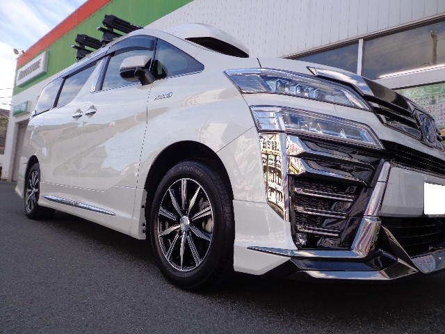 トヨタ ヴェルファイア 30系 ホイール交換 | トヨタ ヴェルファイア