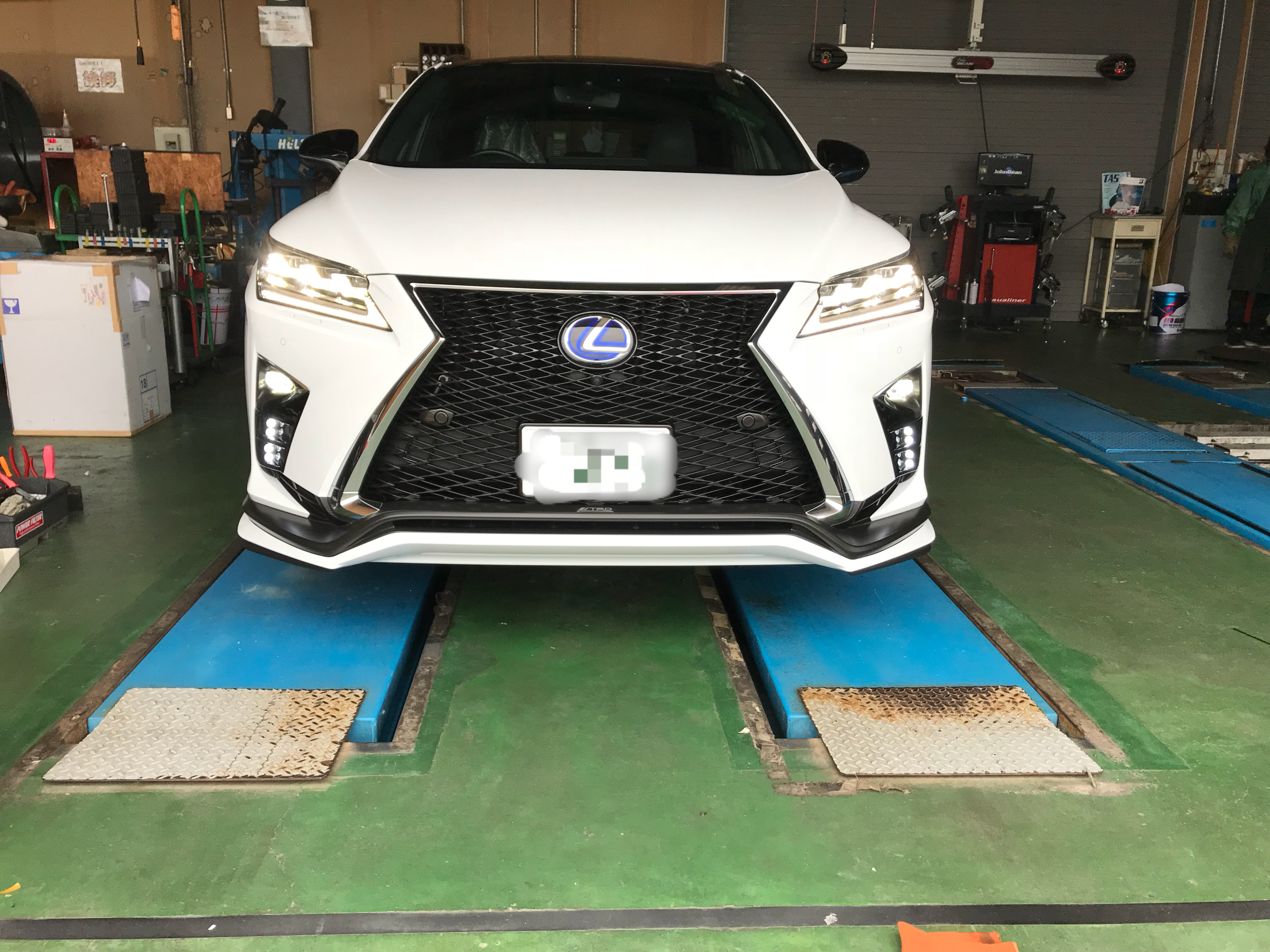 LXモード レクサス20系RX フォグランプガーニッシュ