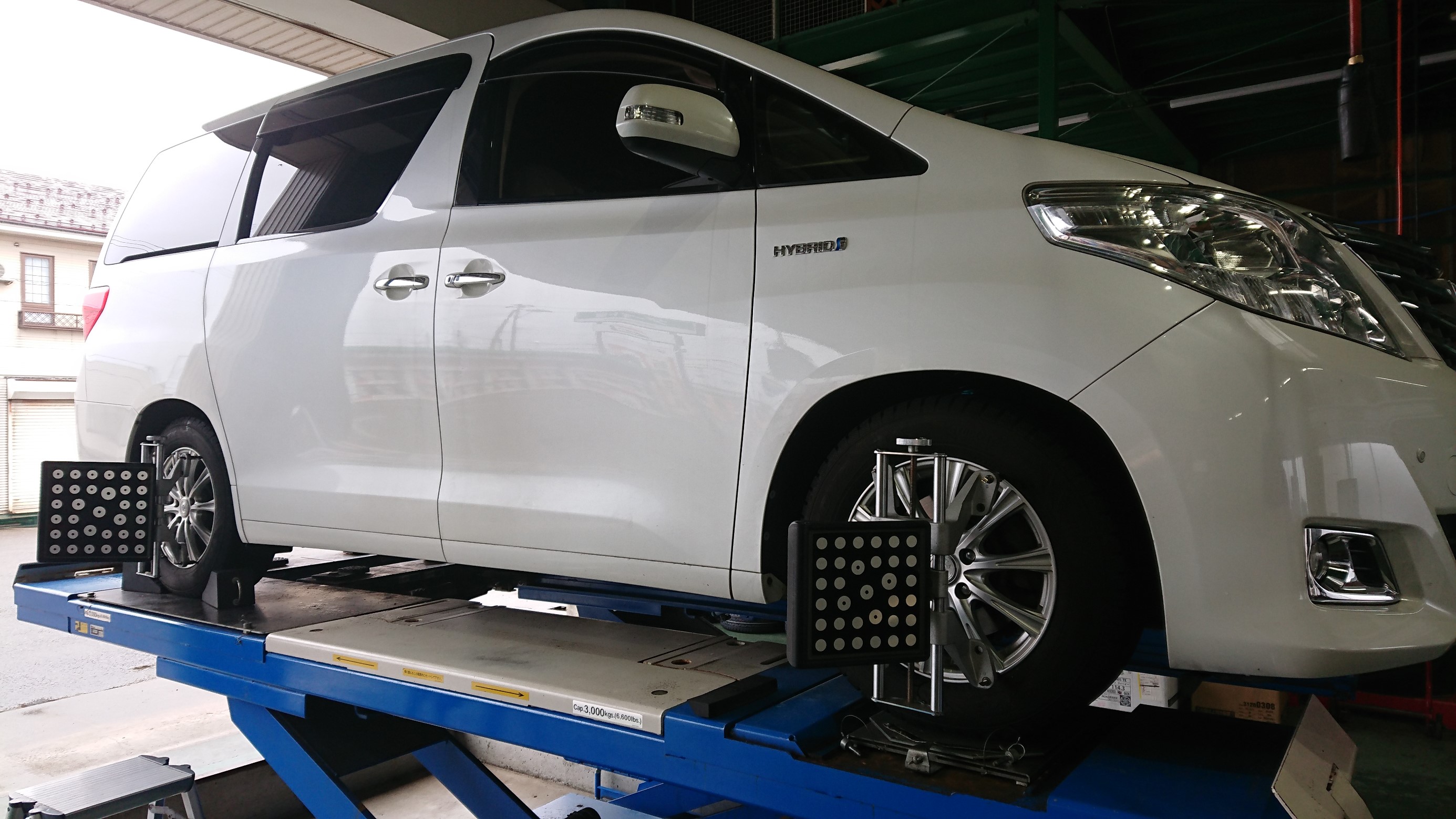 20アルファード ハイブリッド 車高調取り付け | 店舗おススメ