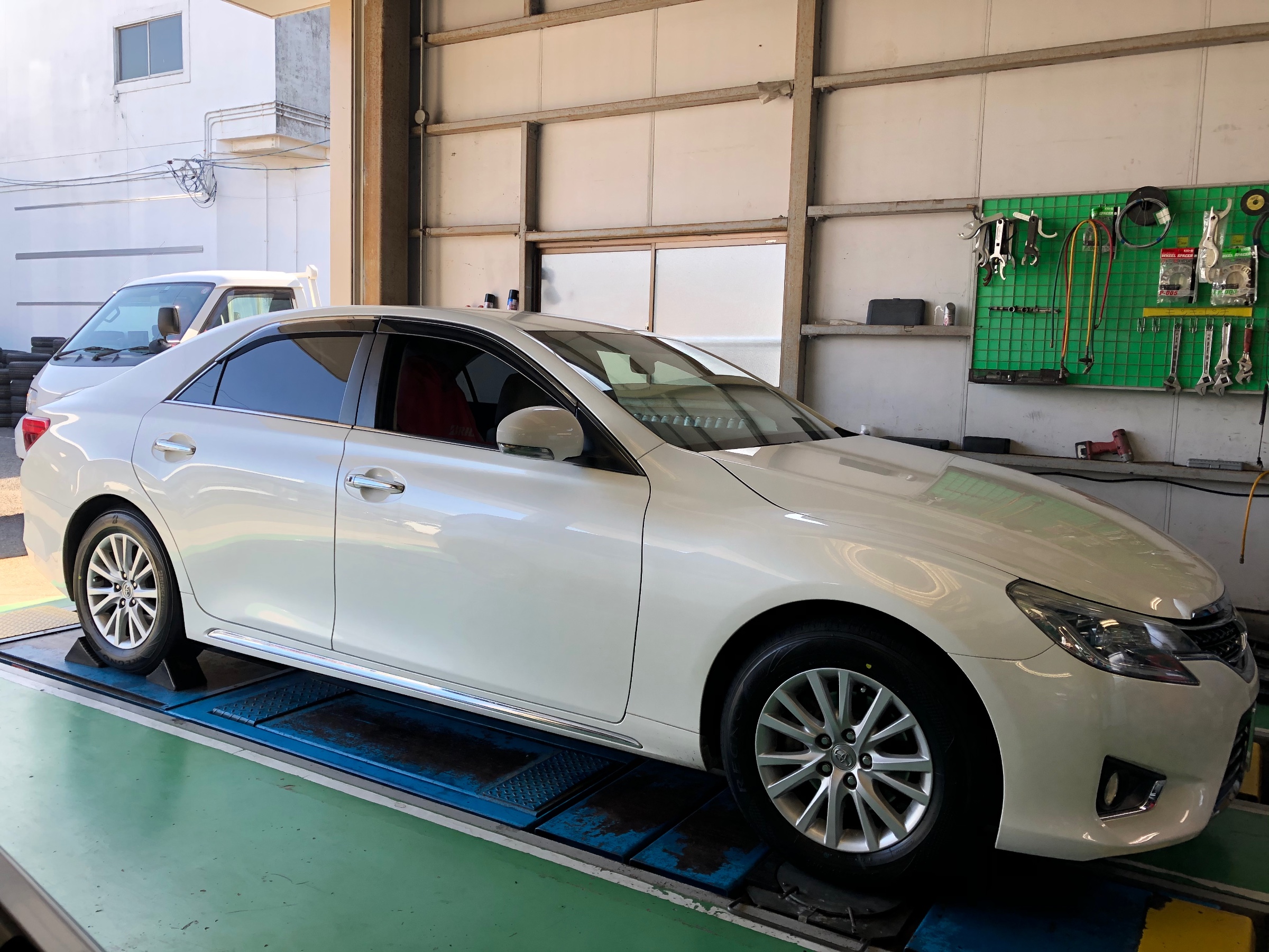 TOYOTA マークX ☆REGNO GR-XⅡ 取付 | トヨタ マークX タイヤ タイヤ