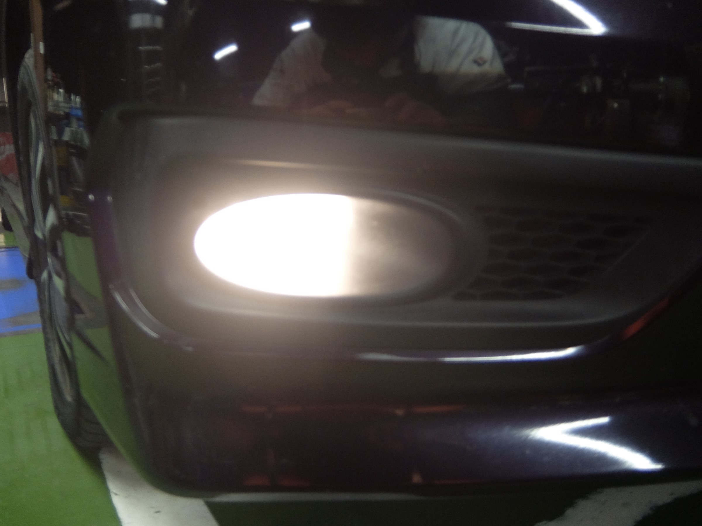 ホンダ ステップｗ ｒｋ5 ｌｅｄフォグ交換 ホンダ ステップワゴン その他 カー用品取付 Hid Led 電球取付 サービス事例 タイヤ館 うしく上柏田 茨城県のタイヤ カー用品ショップ タイヤからはじまる トータルカーメンテナンス タイヤ館グループ