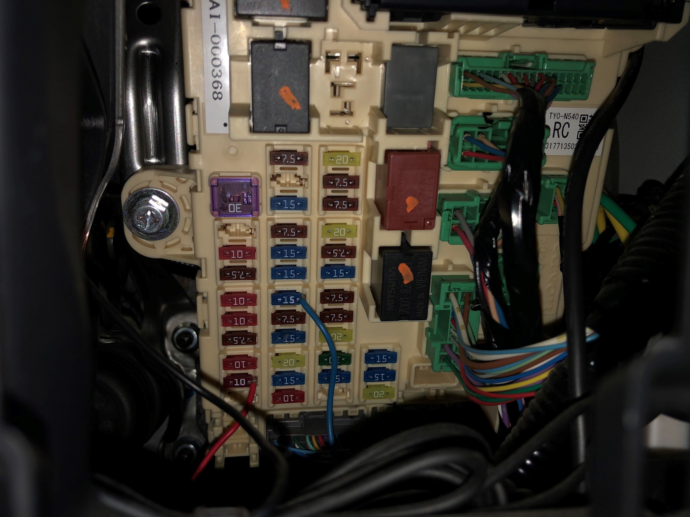 ホンダ N Boxにドライブレコーダーをお取り付けしましたっ ホンダ N Box その他 パーツ取付 各種用品取付 技術サービス施工事例 タイヤ館 福岡東 タイヤからはじまる トータルカーメンテナンス タイヤ館グループ