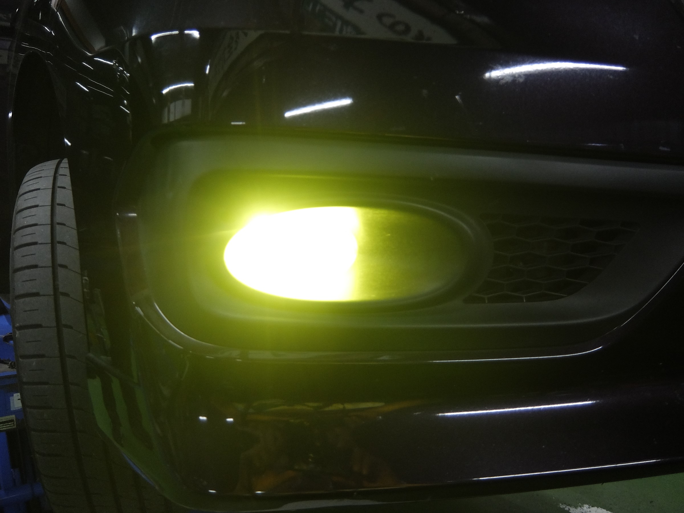 ホンダ ステップｗ ｒｋ5 ｌｅｄフォグ交換 ホンダ ステップワゴン その他 カー用品取付 Hid Led 電球取付 サービス事例 タイヤ館 うしく上柏田 茨城県のタイヤ カー用品ショップ タイヤからはじまる トータルカーメンテナンス タイヤ館グループ