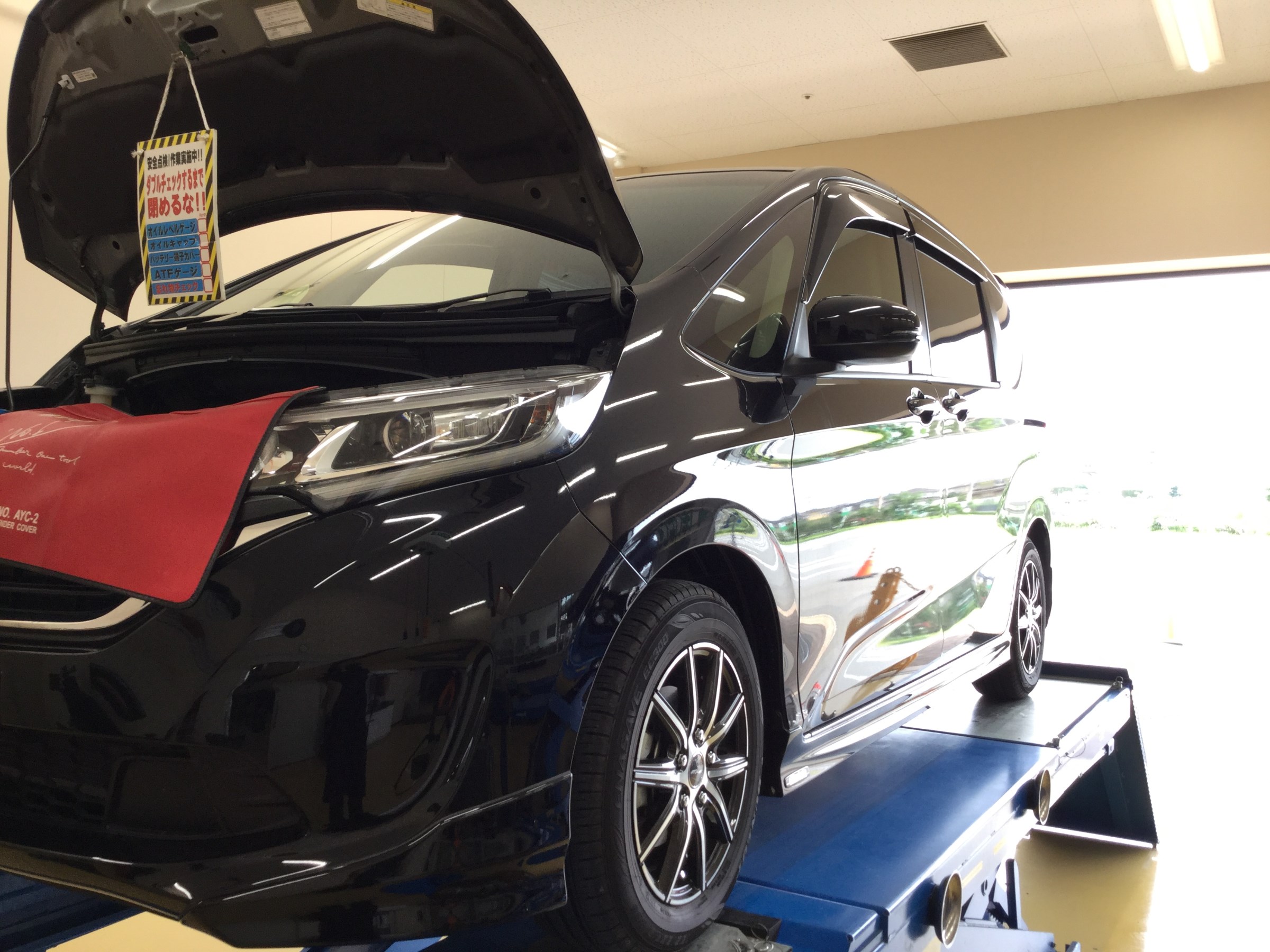 フリード オイル交換 ホンダ フリード サービス事例 タイヤ館 イオンタウン稲毛長沼 タイヤからはじまる トータルカーメンテナンス タイヤ館グループ