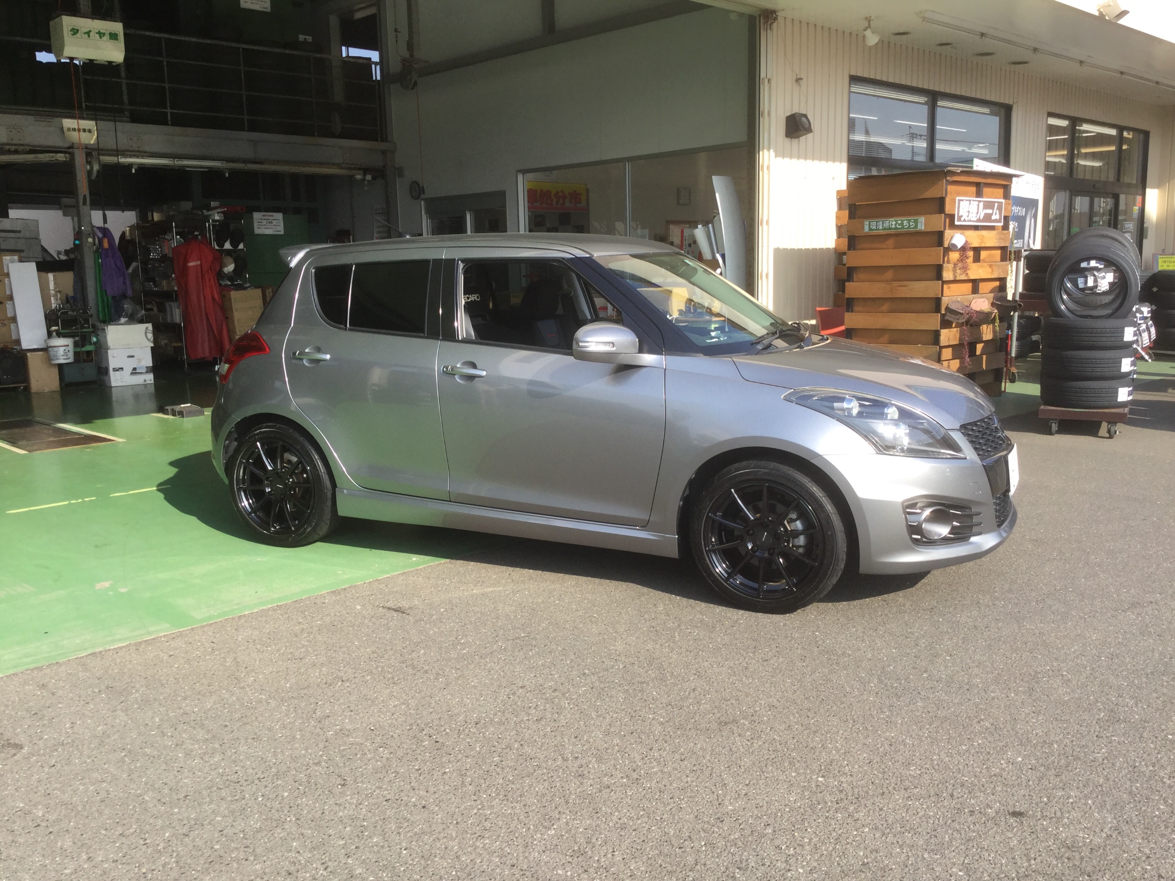 スイフトスポーツ ZC32S | 店舗おススメ情報 | タイヤ館 次郎丸（福岡県）