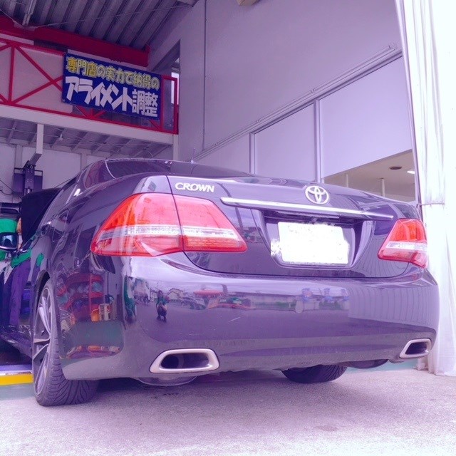 スタッフ撮影 ナンバーはペイントで加工