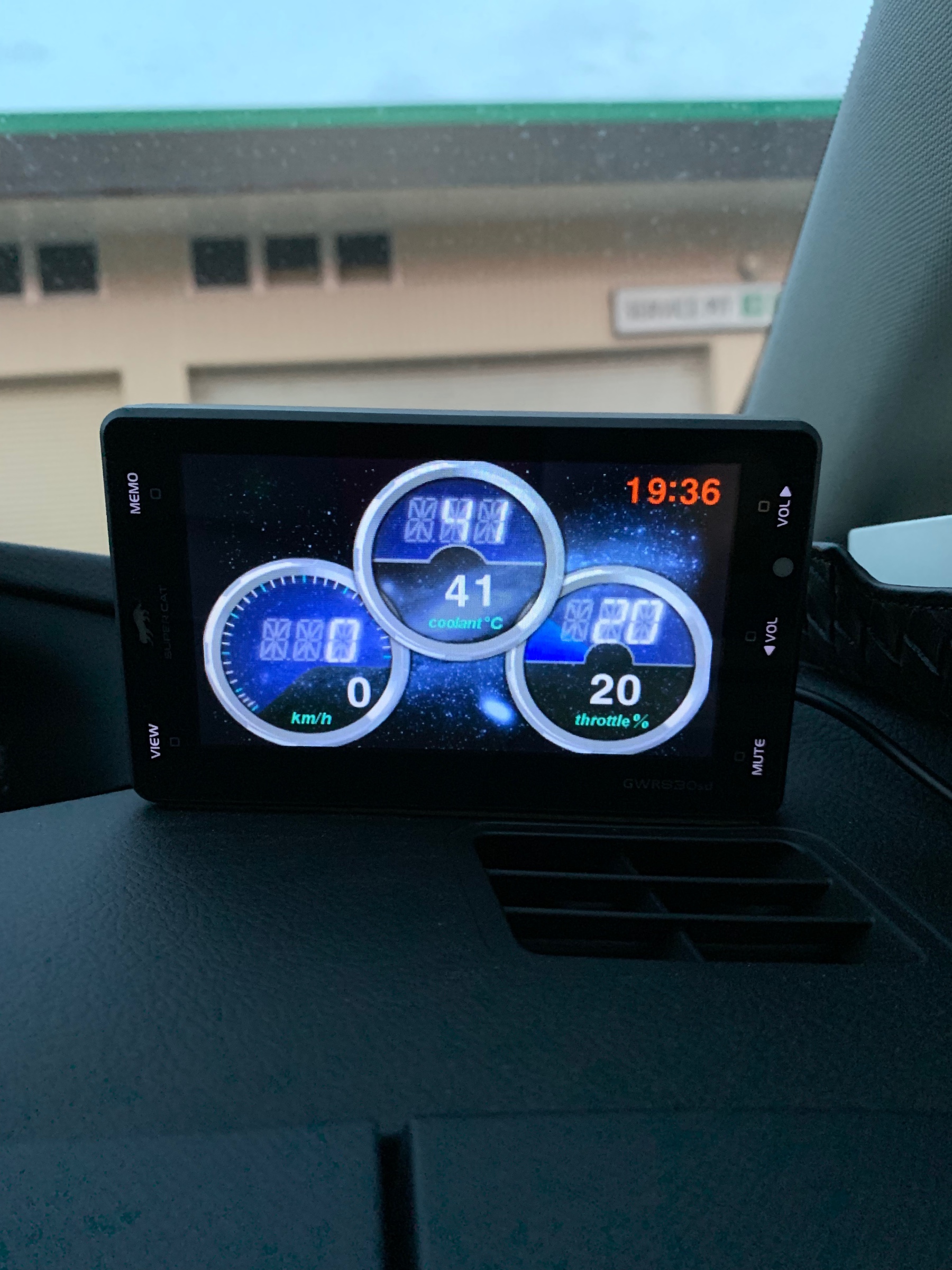 レーダー探知機 交換 西条店 スタッフ日記 タイヤ館 西条 タイヤからはじまる トータルカーメンテナンス タイヤ館グループ