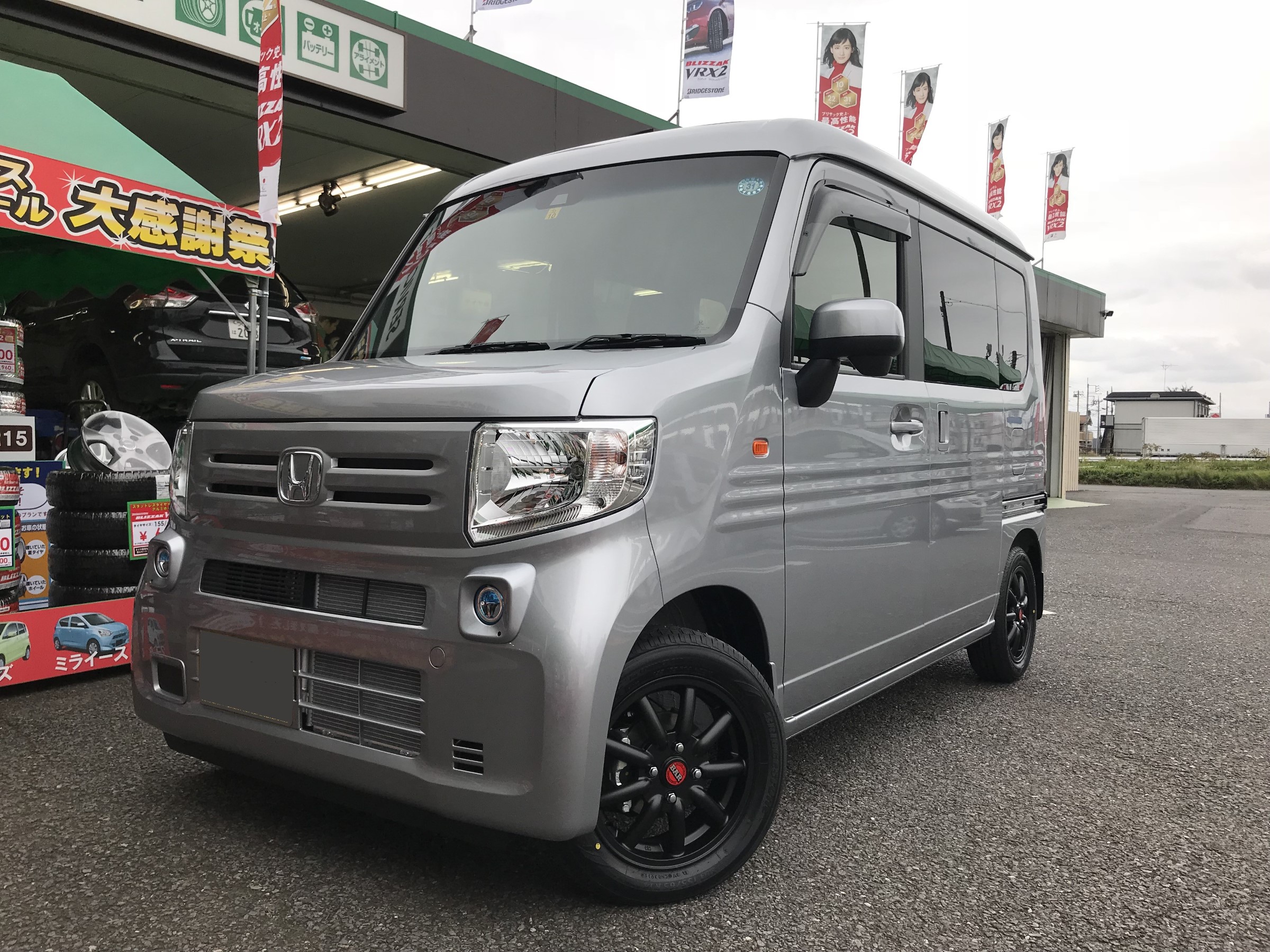 ホンダ N Van ナビ取付 ホンダ Av ナビ機器 カー用品取付 各社ナビゲーション取付 サービス事例 タイヤ館 土浦北インター 茨城県のタイヤ カー用品ショップ タイヤからはじまる トータルカーメンテナンス タイヤ館グループ