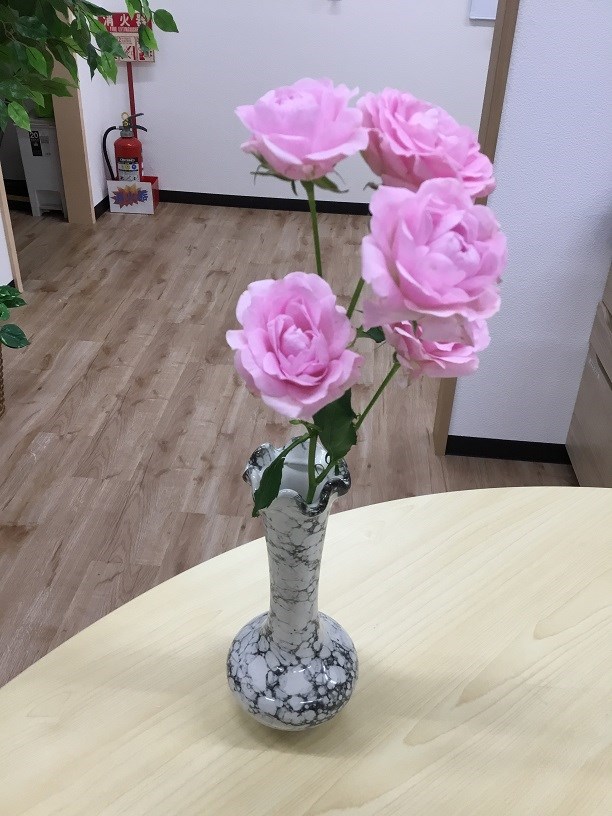 花一輪活動 スタッフ日記 タイヤ館 日向 タイヤからはじまる トータルカーメンテナンス タイヤ館グループ