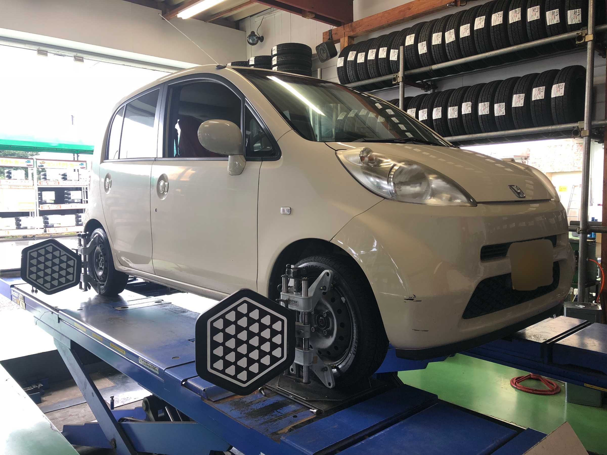 ホンダ・ライフ（JB5）】タイヤ交換・アライメント調整です。 | ホンダ
