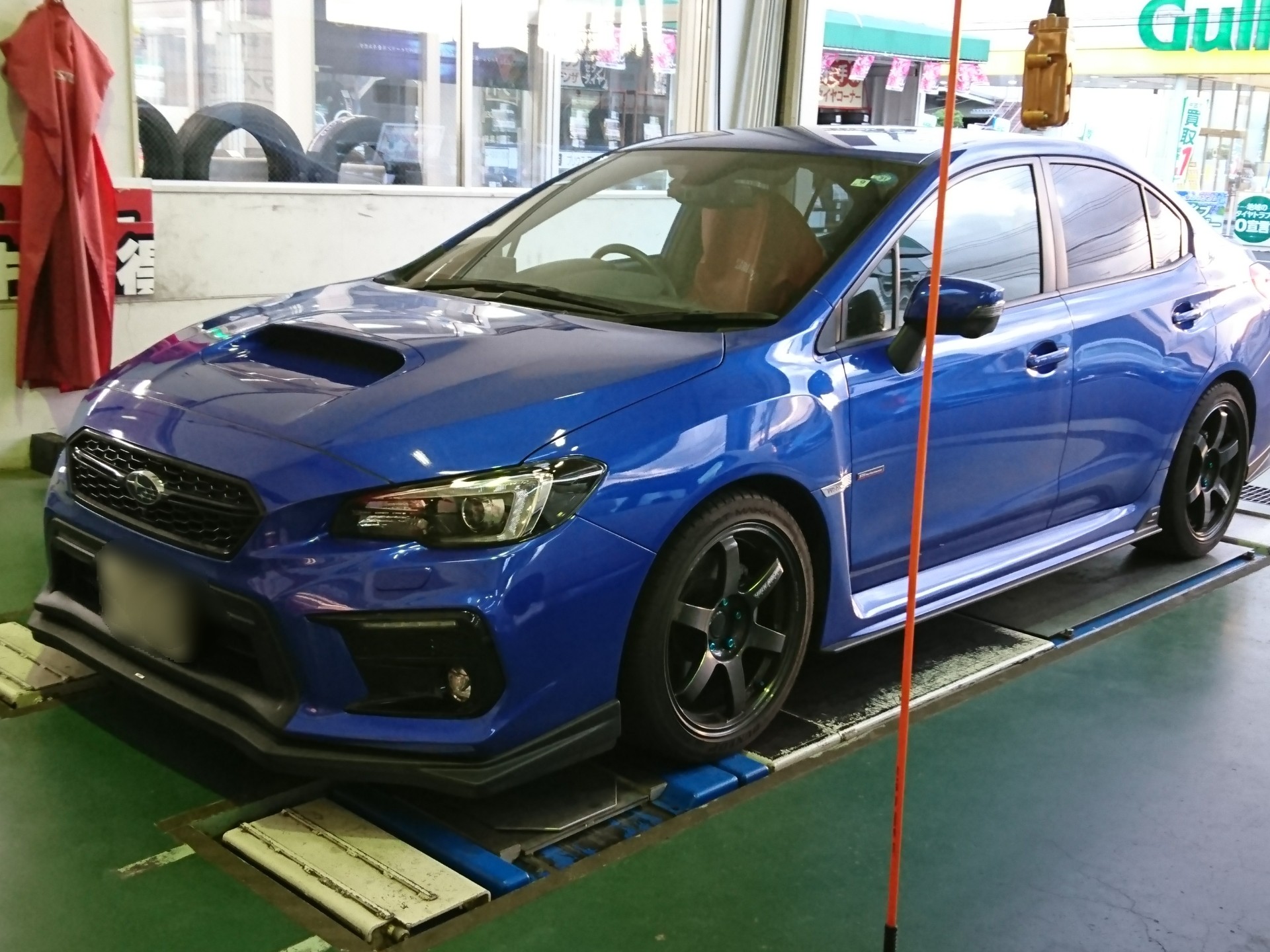 WRX・S4 エアコンフィルター交換 | スバル WRX S4 メンテナンス商品 パーツ取付 > 各種用品取付 | サービス事例 | タイヤ館  宇都宮南 | タイヤからはじまる、トータルカーメンテナンス タイヤ館グループ