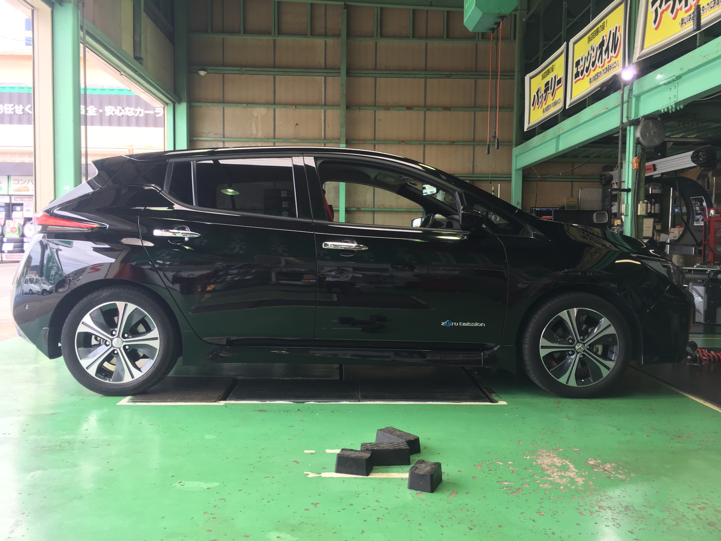 ニッサン リーフ ｚｅ１ 車高調取付 日産 リーフ その他 パーツ取付 各種用品取付 サービス事例 タイヤ館 太宰府 タイヤからはじまる トータルカーメンテナンス タイヤ館グループ