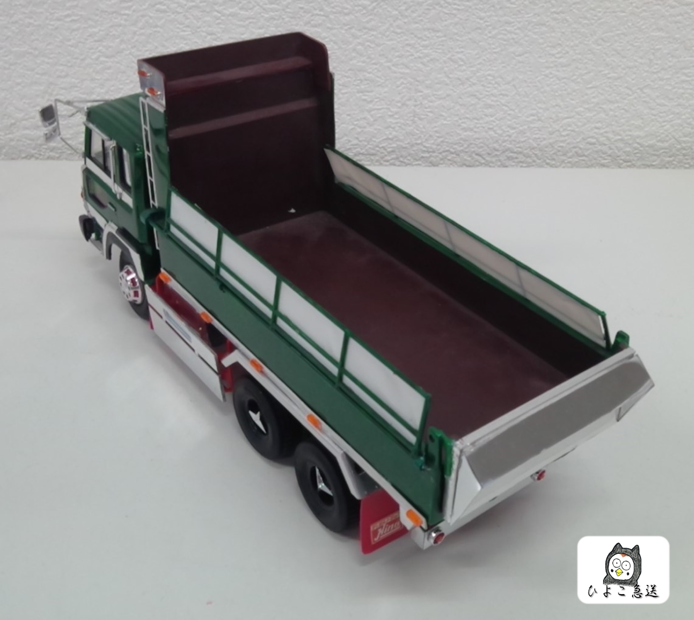 ドルフィンダンプのプラモデル3 ( ಠωಠ) | 店舗おススメ情報 | タイヤ