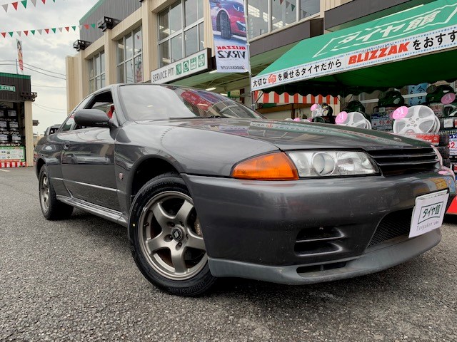 ニッサン R32 GT-R】タイヤ交換です | 店舗おススメ情報