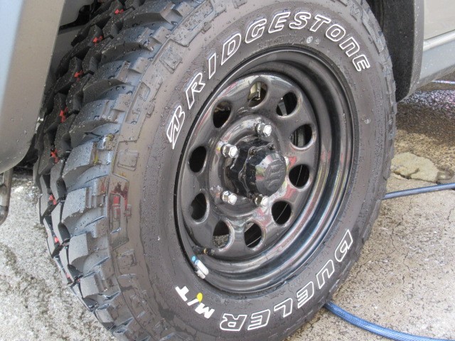 ジムニー シエラ デューラー Ｍ/Ｔ674 装着 | スズキ ジムニーシエラ