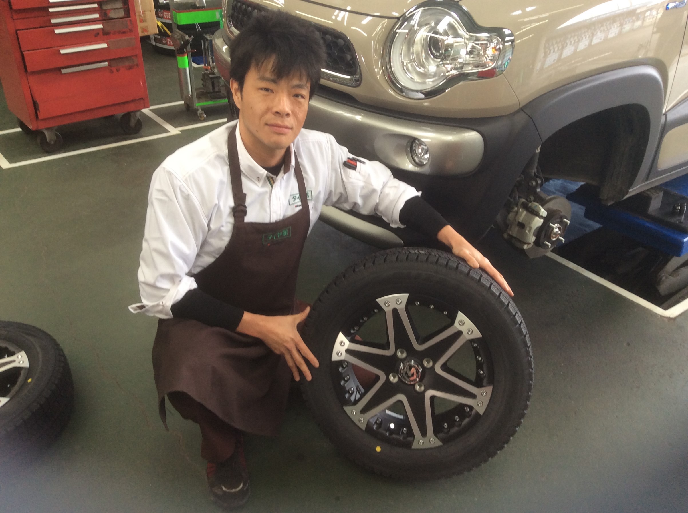 開店記念セール！】【開店記念セール！】クロスビー純正ホイール＋