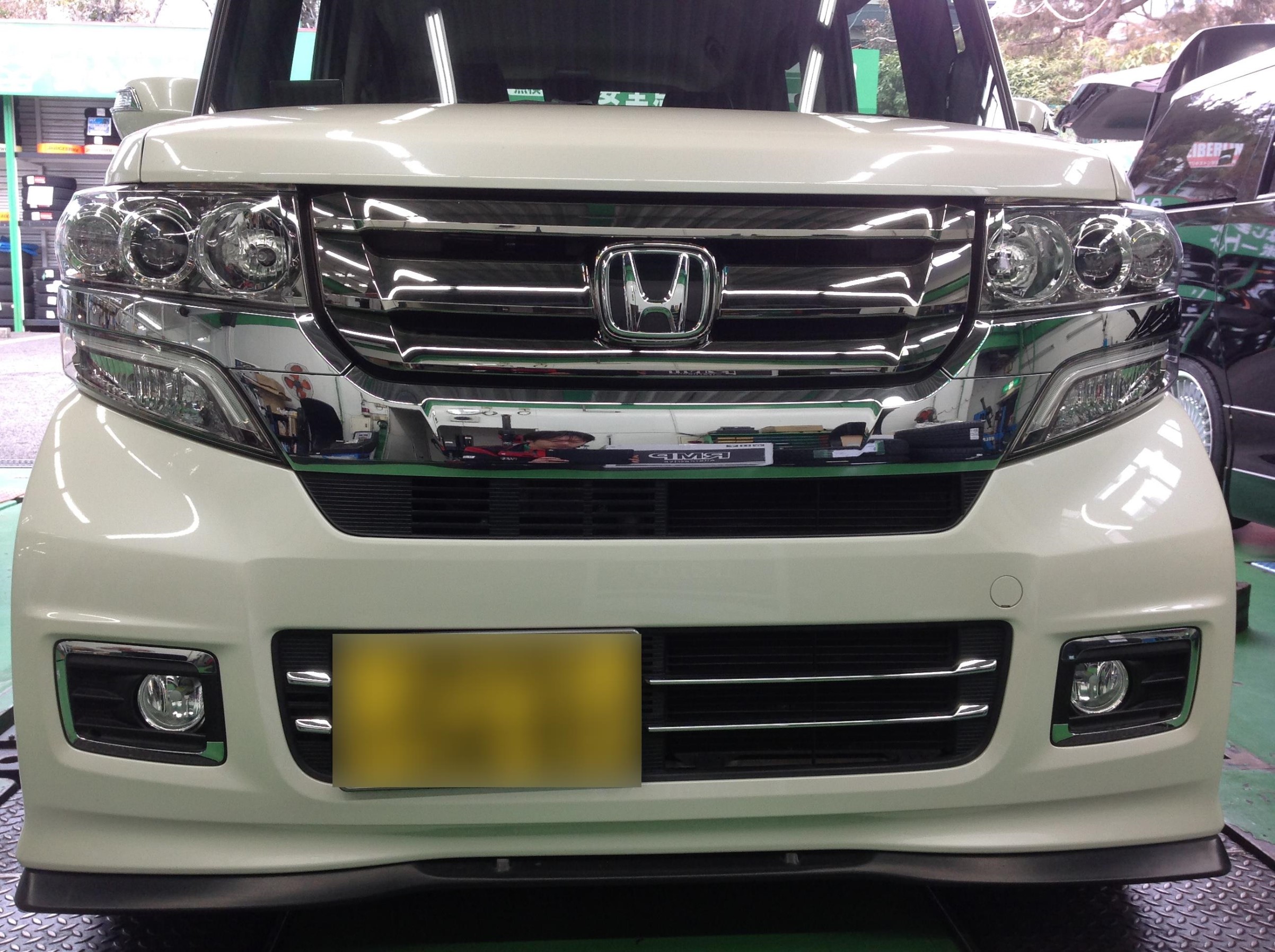ｎ ｂｏｘ車検 色々お取付け ホンダ N Boxカスタム サービス事例 タイヤ館 成瀬 タイヤからはじまる トータルカーメンテナンス タイヤ館グループ