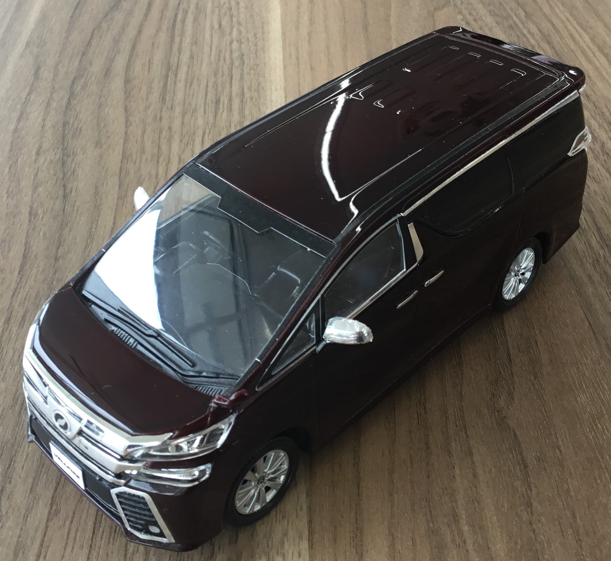 30ヴェルファイアのプラモデル( ಠωಠ) | 店舗おススメ情報 | タイヤ館