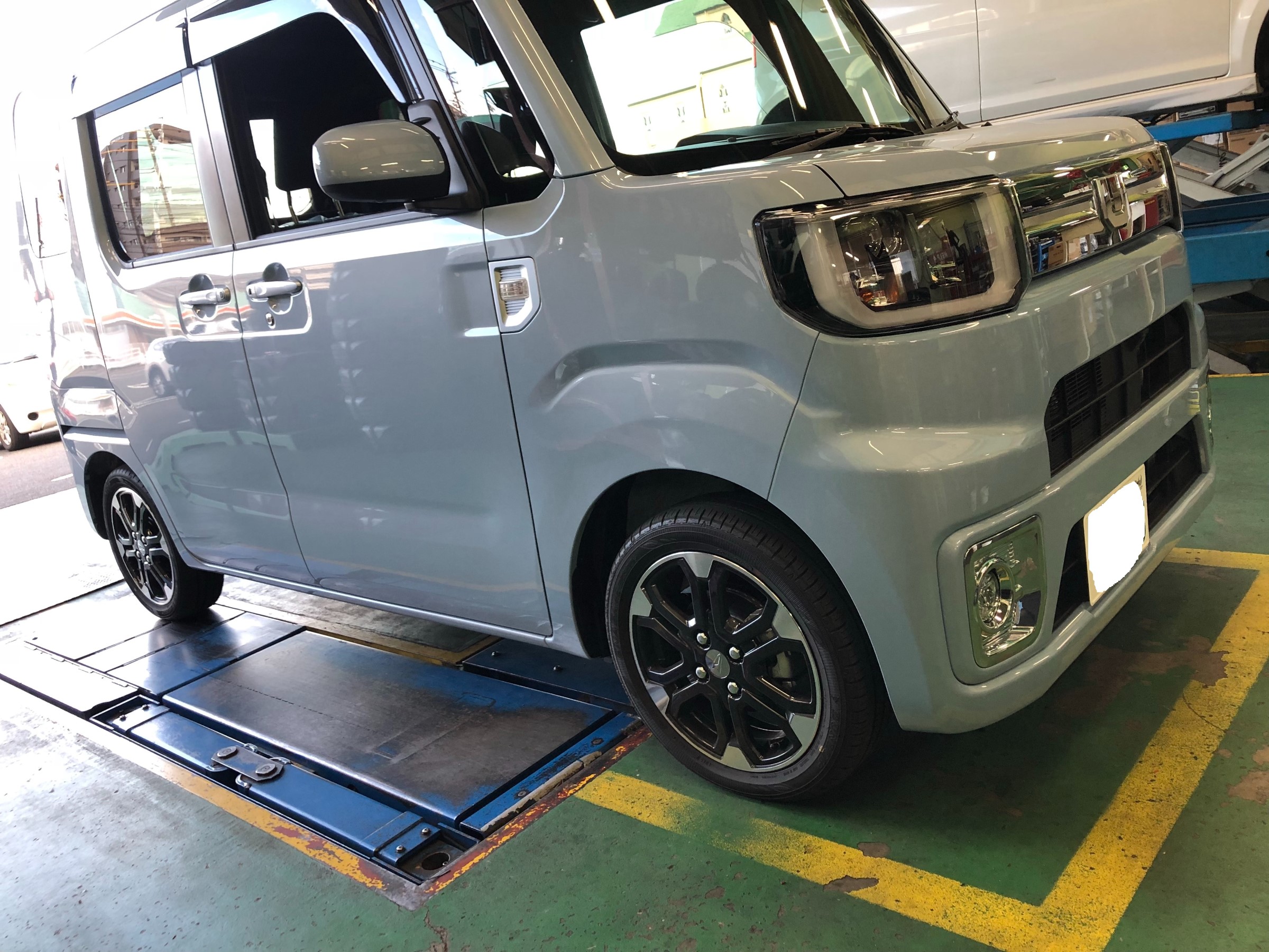 車　スタッドレスタイヤ DUNLOP 195/65R15 スタッドレスタイヤ ホイール 4本 23年製 鉄