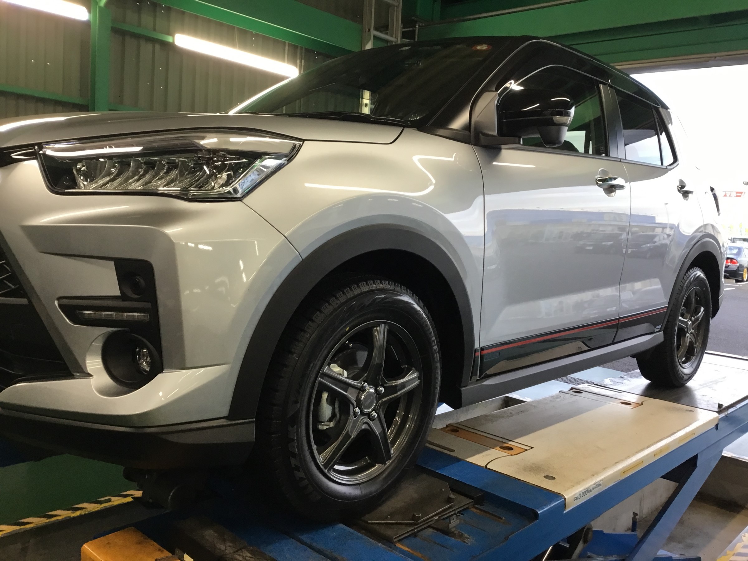 トヨタ／ライズ スタッドレスタイヤ取り付け | 店舗おススメ情報