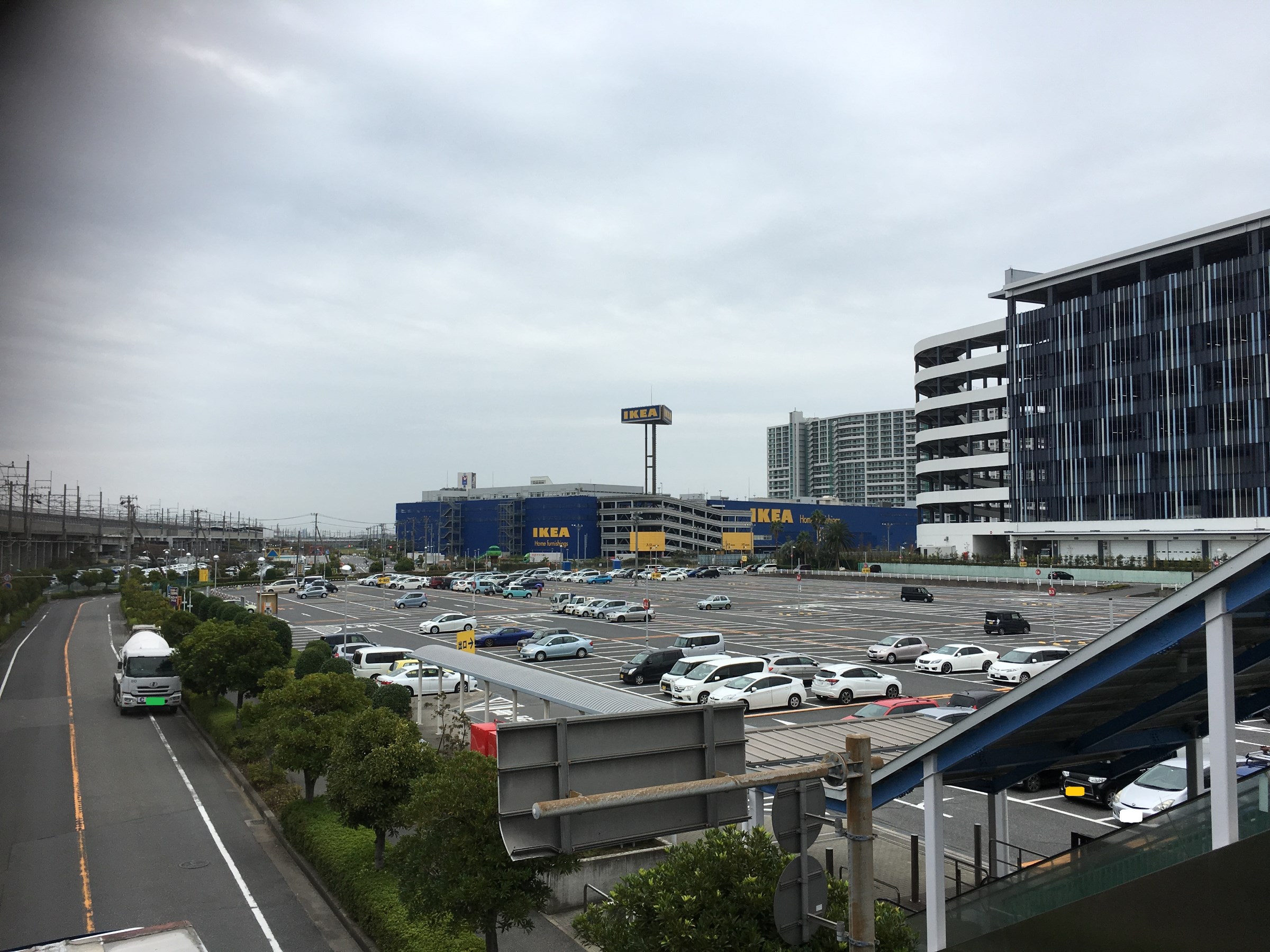 ｉｋｅａ ｔｏｋｙｏ ｂａｙに行ってきますた V スタッフ日記 タイヤ館 東船橋 千葉県のタイヤ カー用品ショップ タイヤからはじまる トータルカーメンテナンス タイヤ館グループ