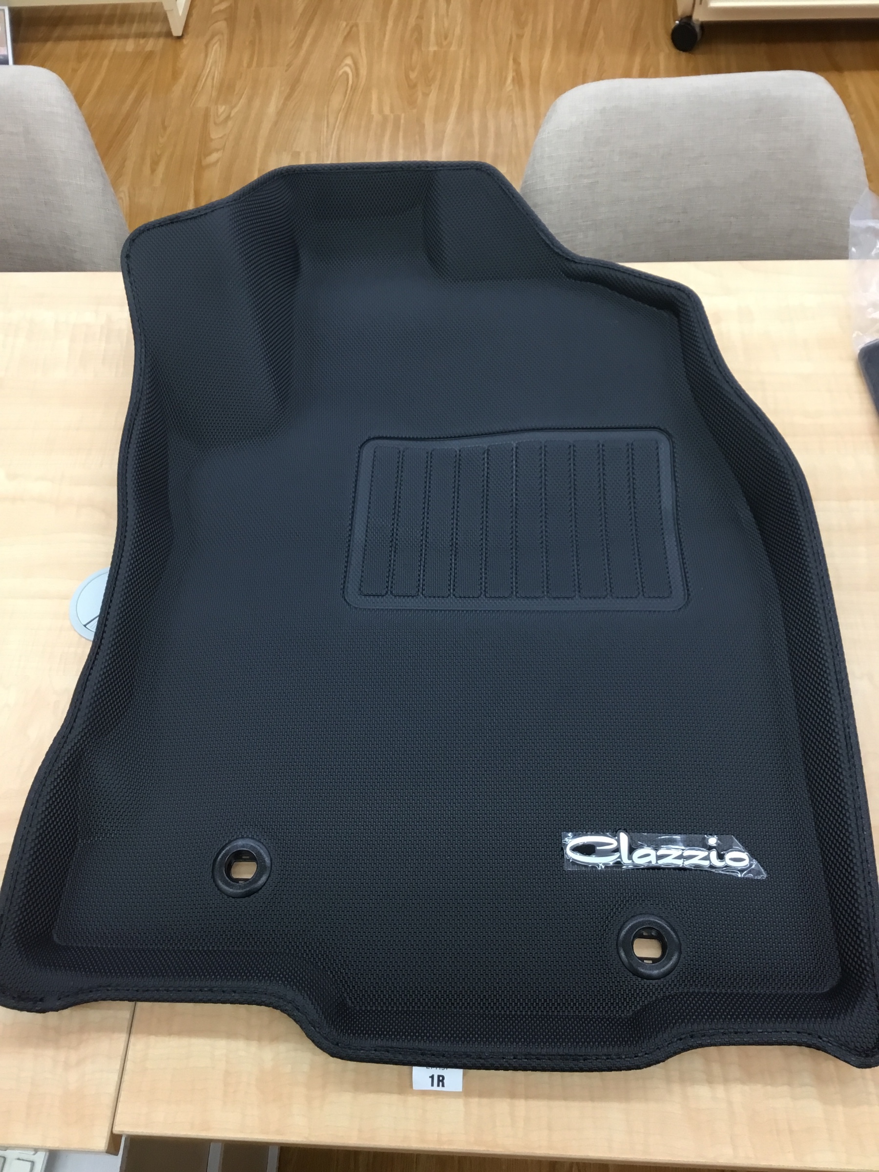 Clazzio 車種別専用立体マット その他 商品情報 タイヤ館 青森西