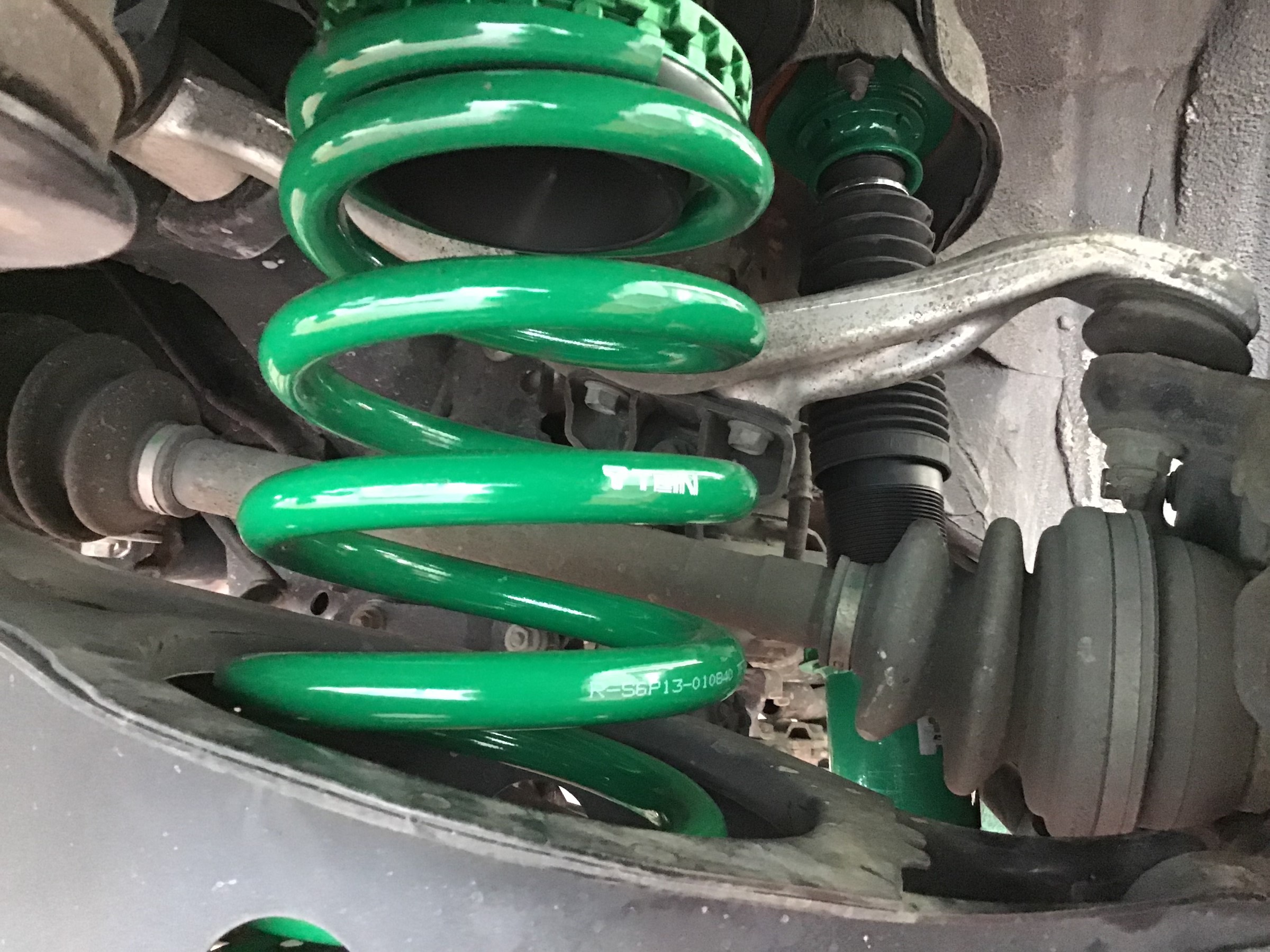 E51エルグランド Z33 ラルグスリア直巻きキットHYPERCO バネ付き 