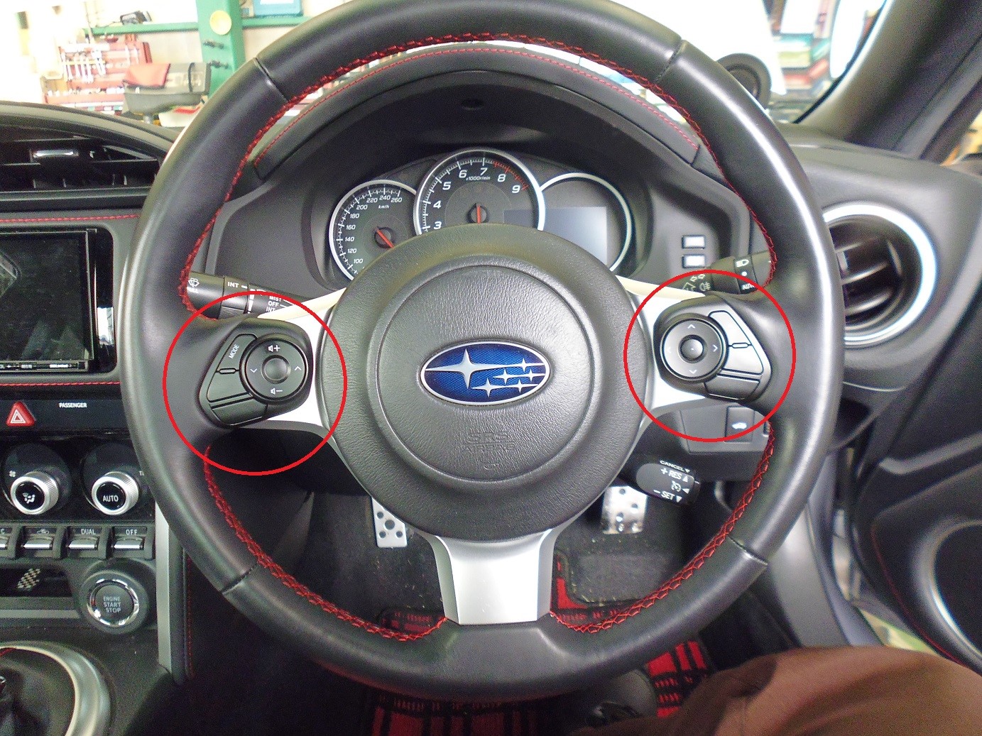 Brz後期ステアリング交換 スバル Brz パーツ取付 各種用品取付 サービス事例 タイヤ館 加古川中央 兵庫県のタイヤ カー用品ショップ タイヤからはじまる トータルカーメンテナンス タイヤ館グループ