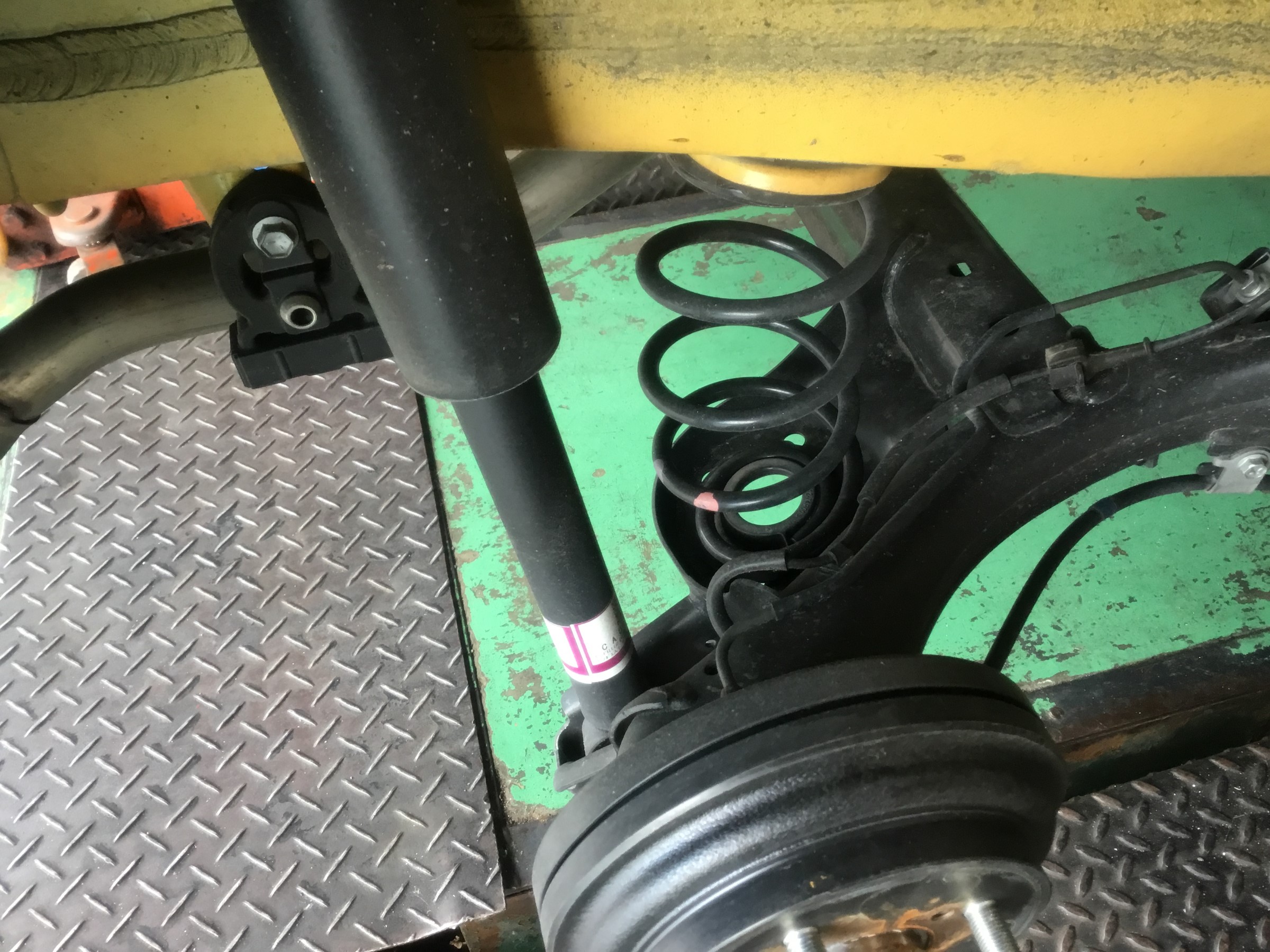 Mk53s型スペーシアギア 車高調取り付け アライメント調整 スズキ スペーシア その他 パーツ取付 サスペンション取付 技術サービスブログ タイヤ館 鎌ヶ谷 千葉県のタイヤ カー用品ショップ タイヤからはじまる トータルカーメンテナンス タイヤ館グループ