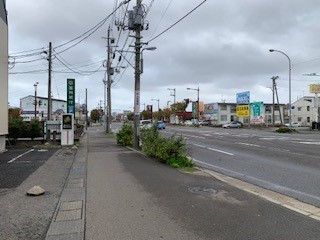 店舗前