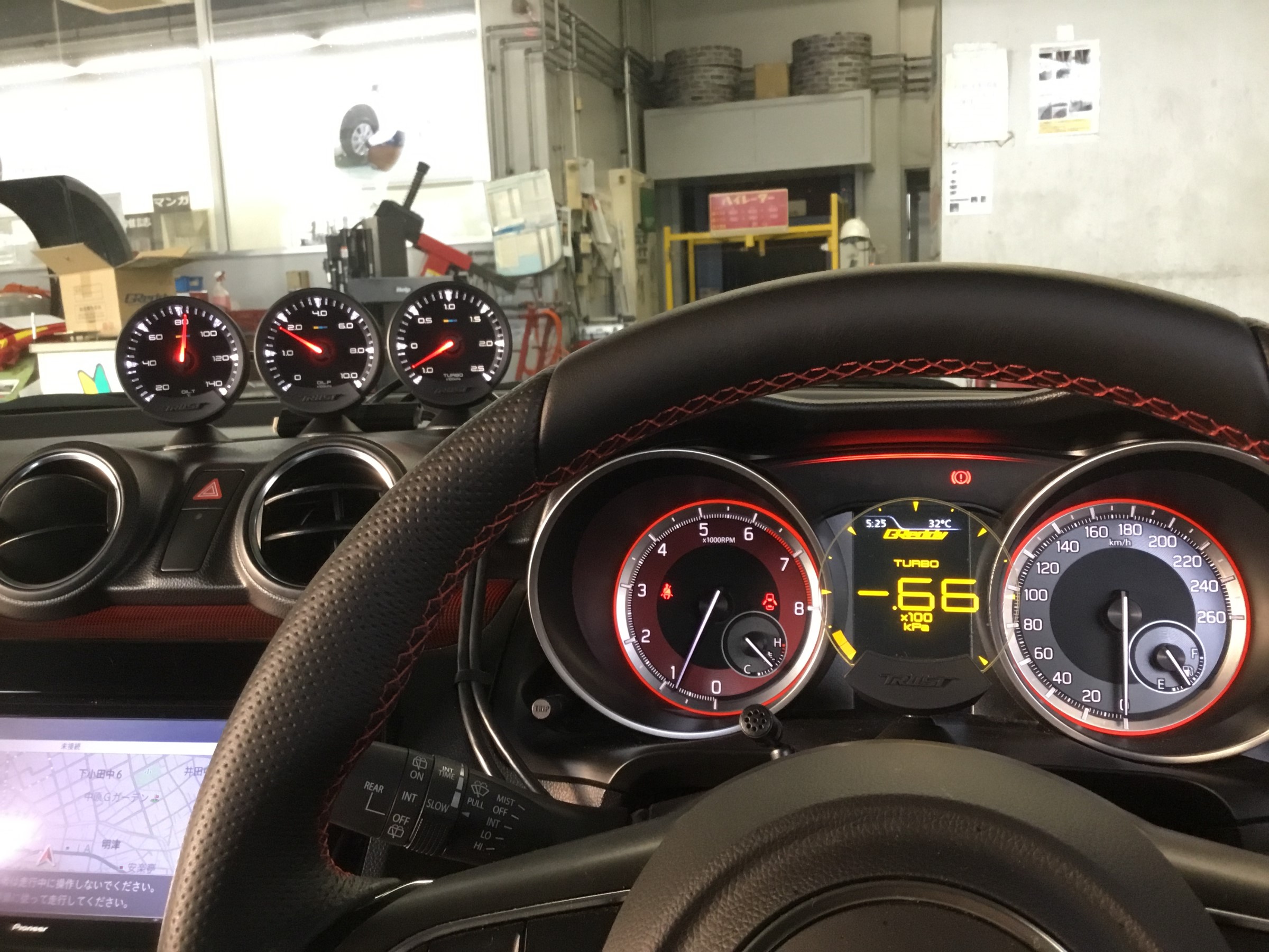 スイフトスポーツZC33S メーター取り付け | スズキ スイフトスポーツ