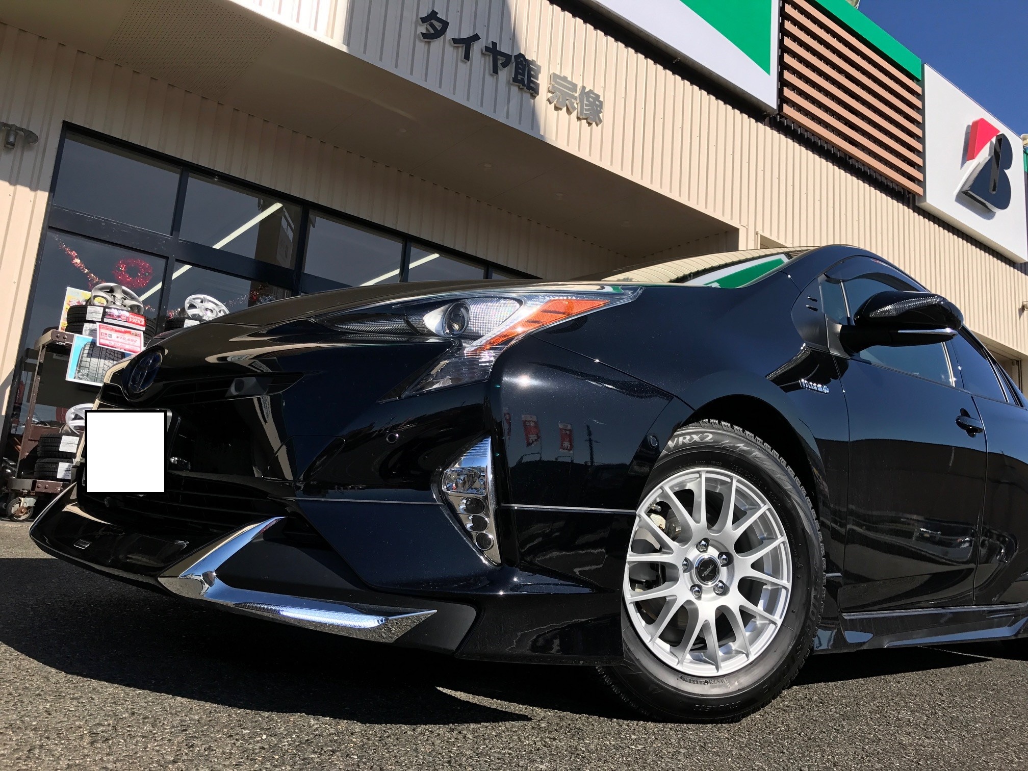 トヨタ プリウス５０系 スタッドレスタイヤ交換 | トヨタ プリウス