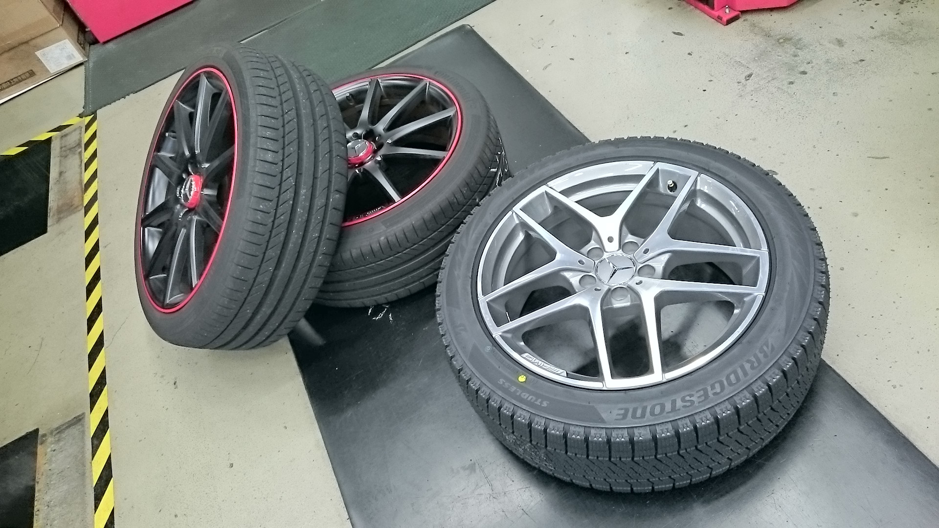 GLA45 AMG スタッドレス取り付け‼ | メルセデス・ベンツ Aクラス 