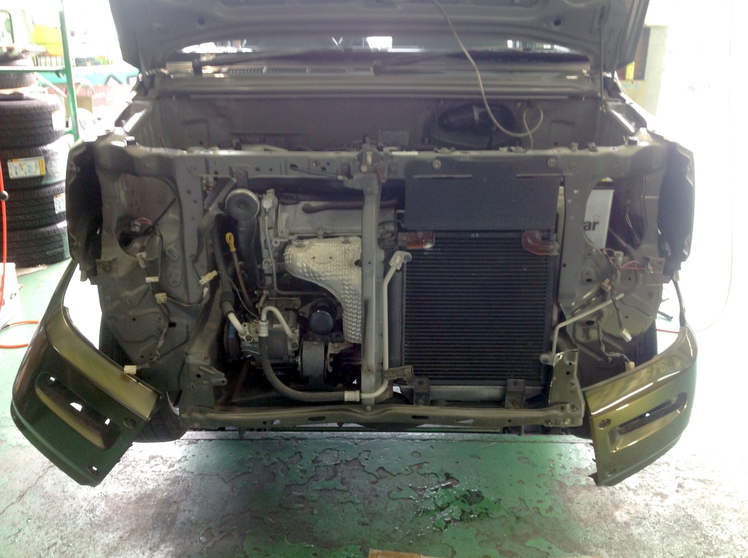 ダイハツ ネイキッドの顔面整形 ダイハツ ネイキッド その他 パーツ取付 各種用品取付 スタッフ日記 タイヤ館 草津 タイヤからはじまる トータルカーメンテナンス タイヤ館グループ