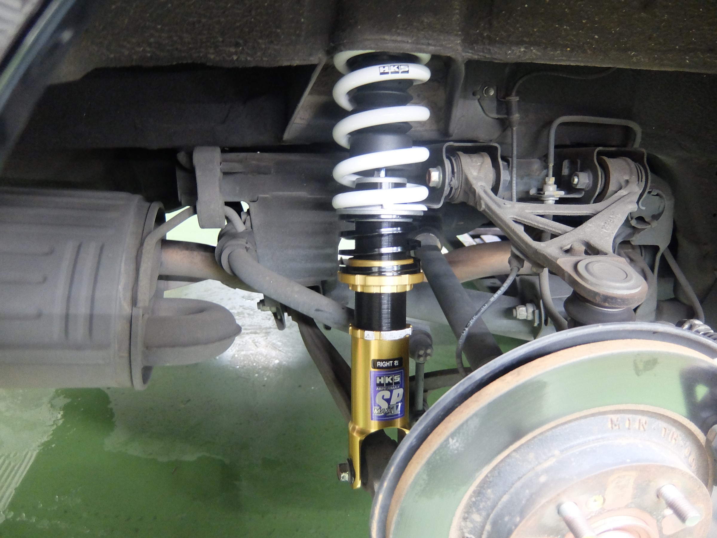 ホンダ S00 Ap2 Hksの車高調を取付けしました ホンダ S00 その他 パーツ取付 サスペンション取付 サービス事例 タイヤ館 うしく上柏田 茨城県のタイヤ カー用品ショップ タイヤからはじまる トータルカーメンテナンス タイヤ館グループ
