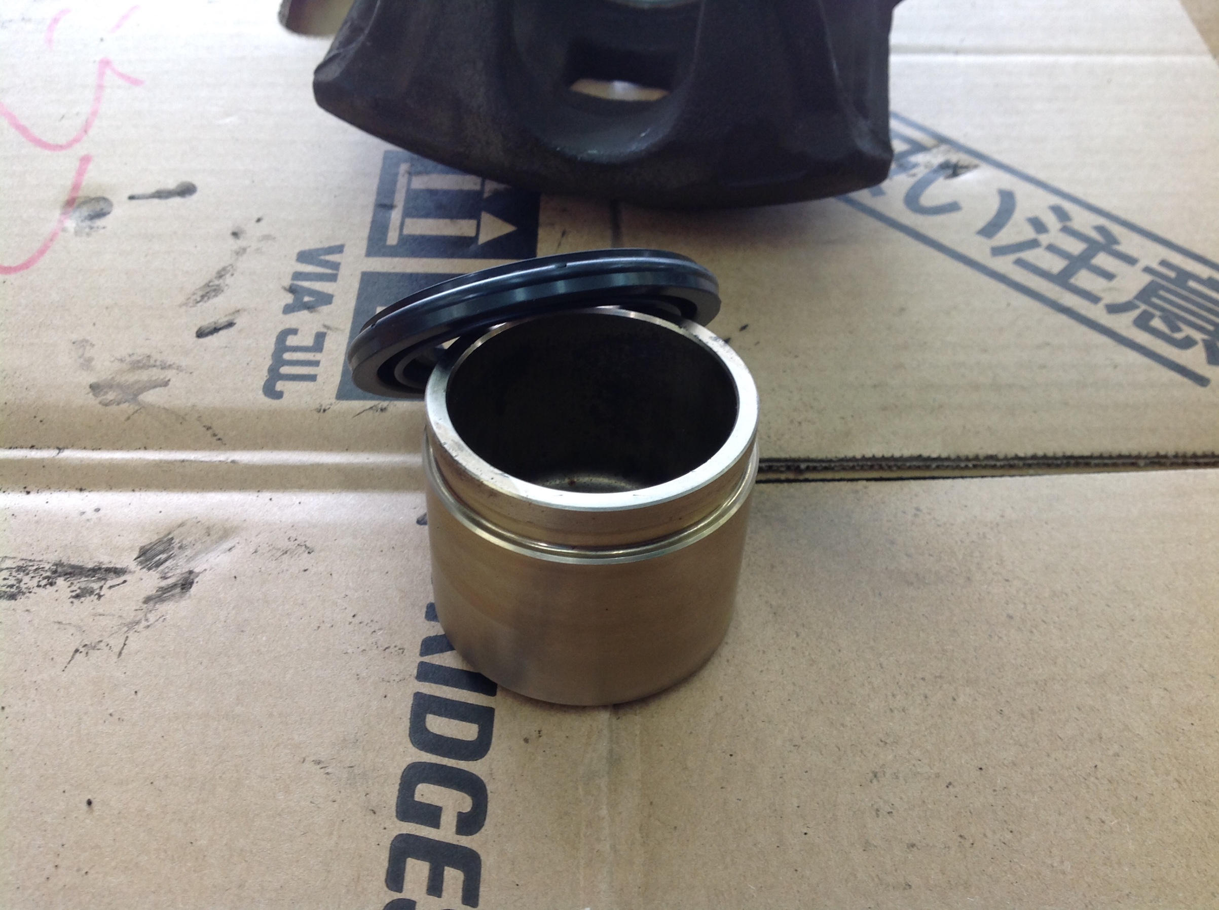 清掃して組み付け前です