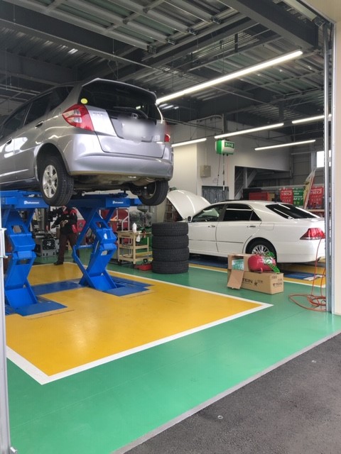 スタッフ撮影　ナンバーはモザイク加工しています。