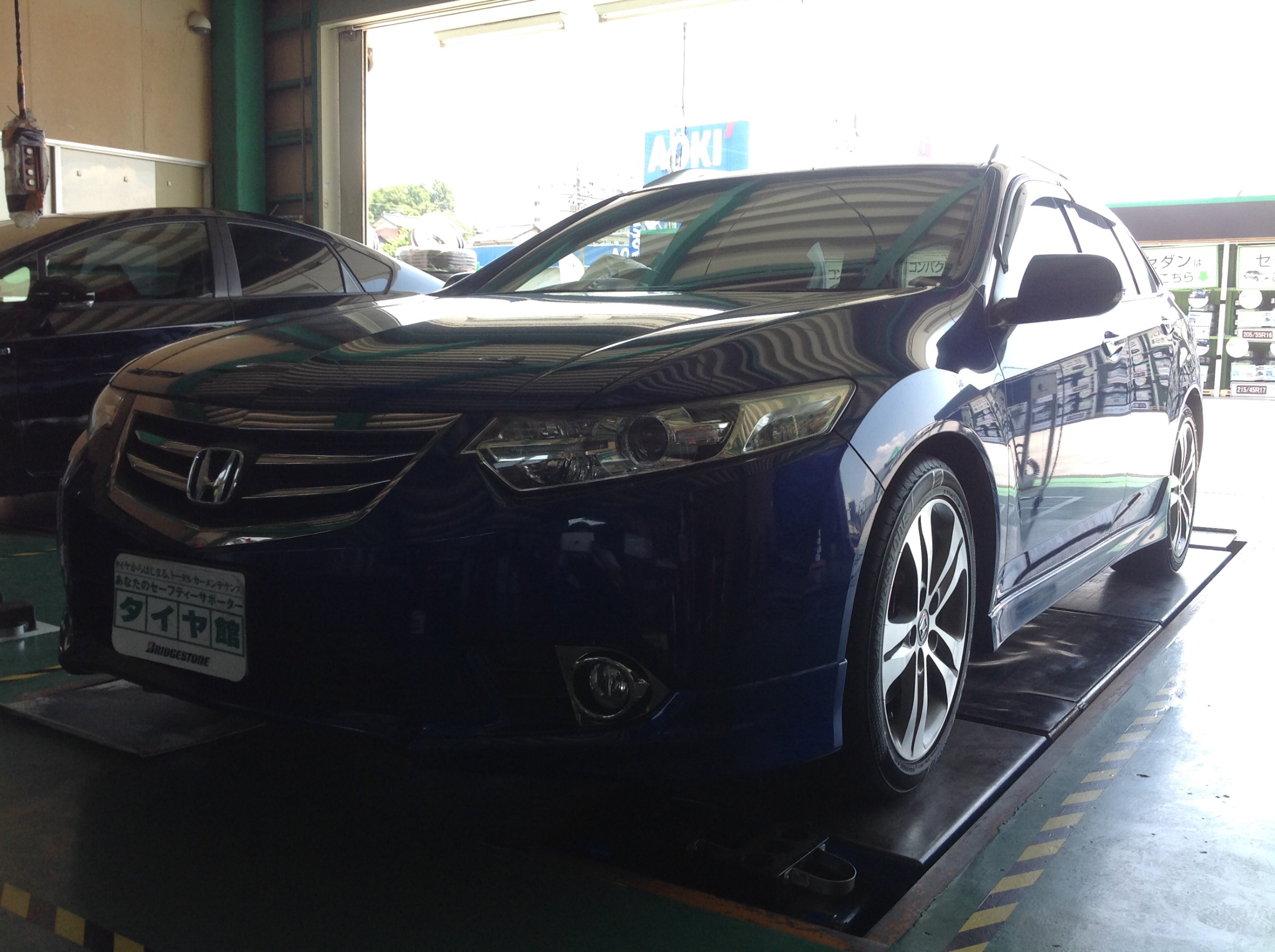 ホンダ アコードツアラー（CW2）レグノGR-XI取付！！ | 店舗お