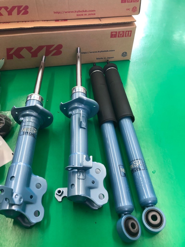 スズキ ワゴンR(MH55S) KYB NEW SR ショックアブソーバー交換 | スズキ ワゴンR その他 パーツ取付 > 各メーカー 車高調 ダウンスプリング ショックアブソーバー交換 スポーツブレーキパッド ローター 純正部品各種取付 | サービス事例 | タイヤ館 瀬谷 | 神奈川県の ... スズキ ワゴンR(MH55S) KYB NEW SR ショックアブソーバー交換 | スズキ ワゴンR その他 パーツ取付 > 各メーカー 車高調 ダウンスプリング ショックアブソーバー交換 スポーツブレーキパッド ローター 純正部品各種取付 | サービス事例 | タイヤ館 瀬谷 | 神奈川県の ...