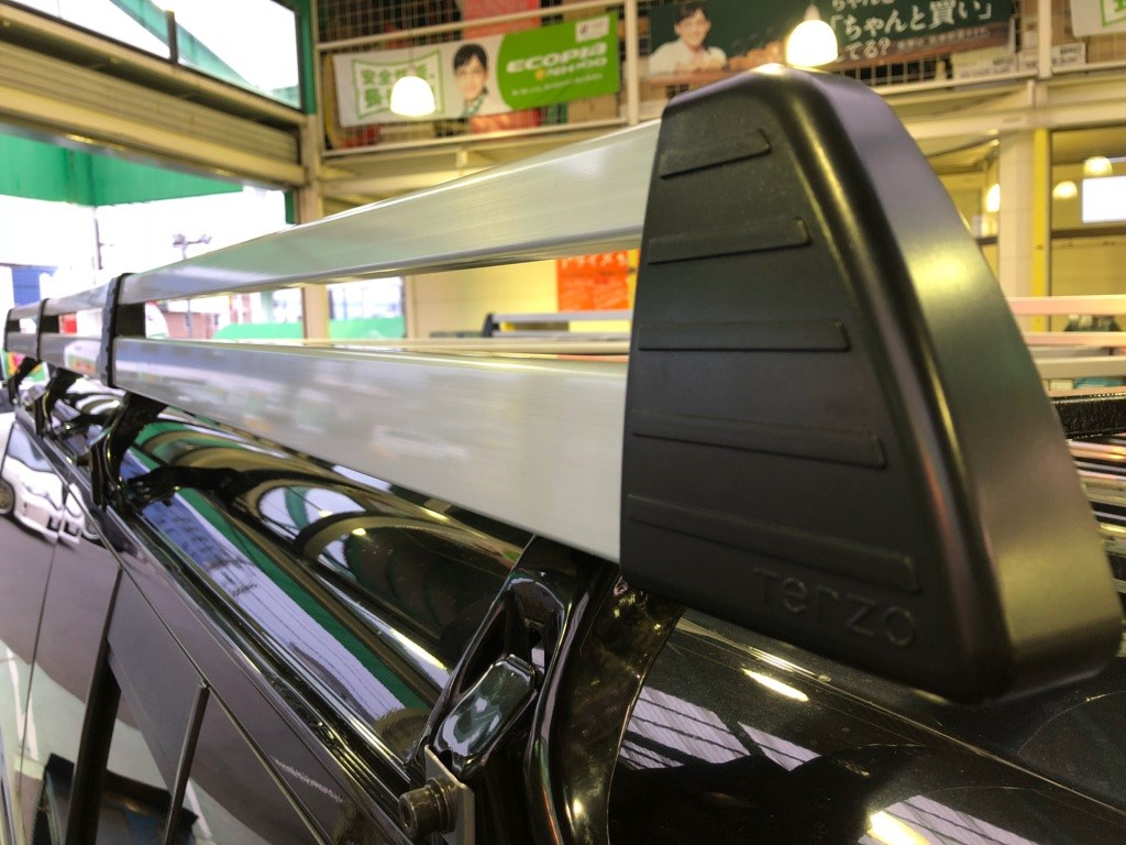 200系ハイエース キャリア取付 | トヨタ ハイエース その他 パーツ取付