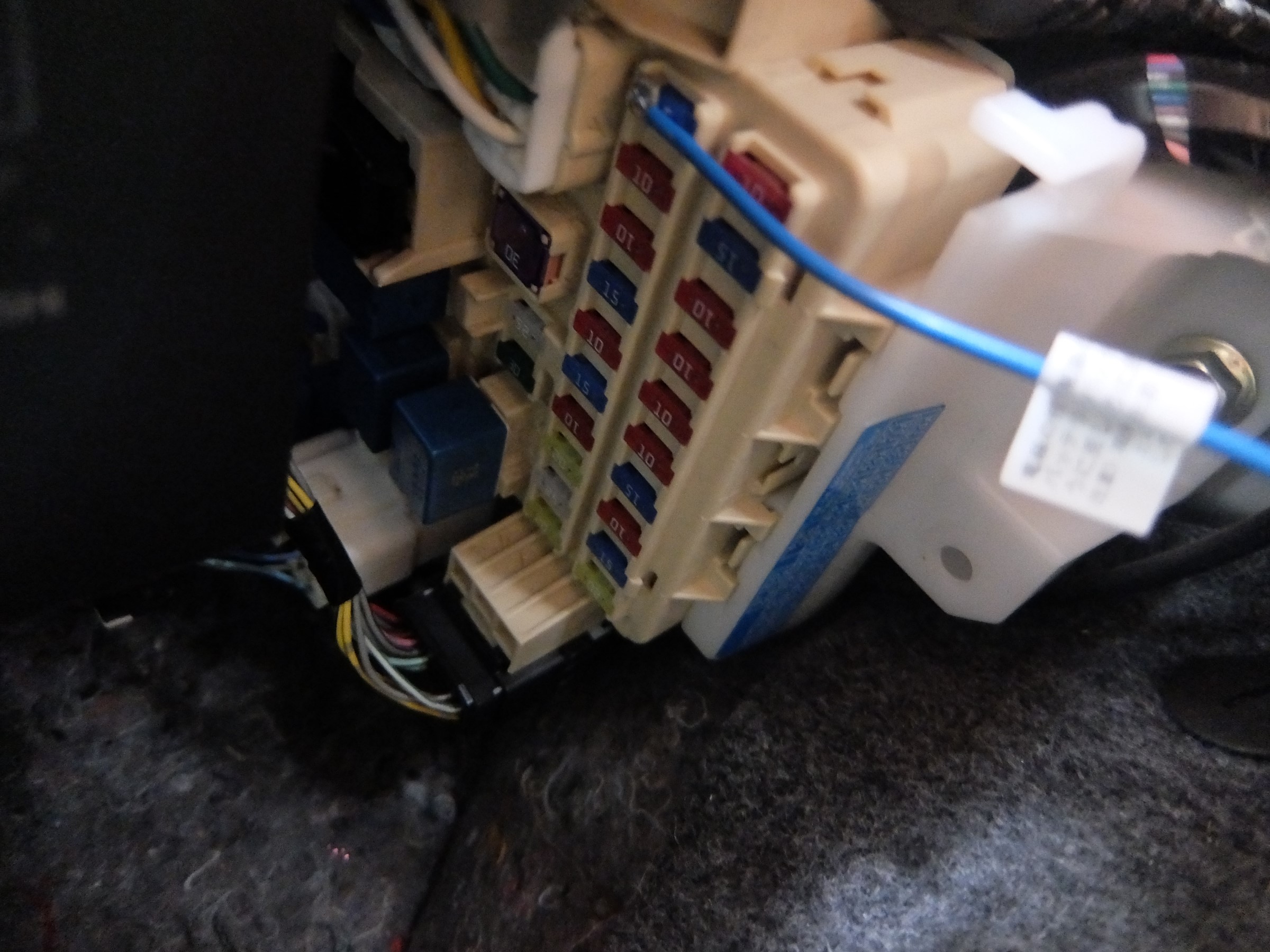 スズキ パレット Mk21s ドライブレコーダー取付け スズキ パレット カー用品取付 ドライブレコーダー取付 サービス事例 タイヤ館 うしく上柏田 茨城県のタイヤ カー用品ショップ タイヤからはじまる トータルカーメンテナンス タイヤ館グループ