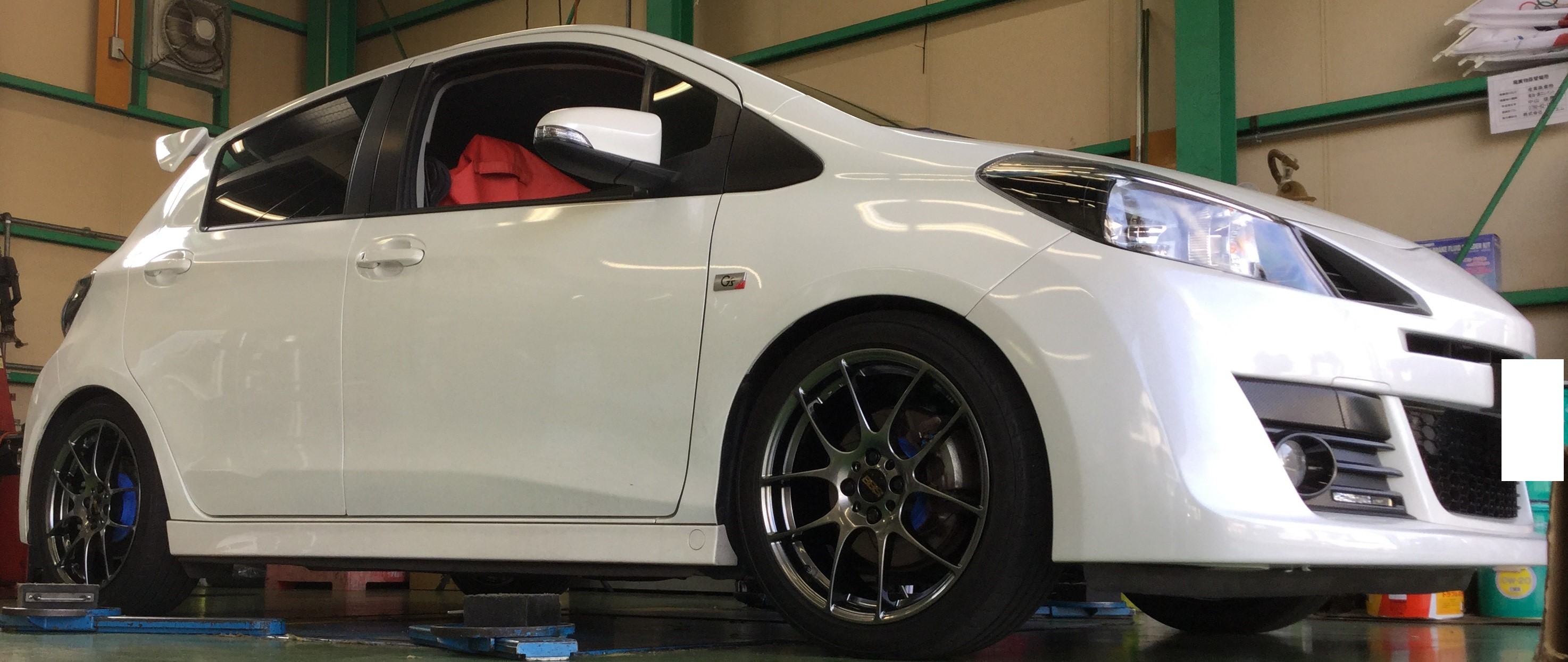 ヴィッツ ＢＢＳホイール＆ＴＥＩＮ 車高調取り付け！ | トヨタ