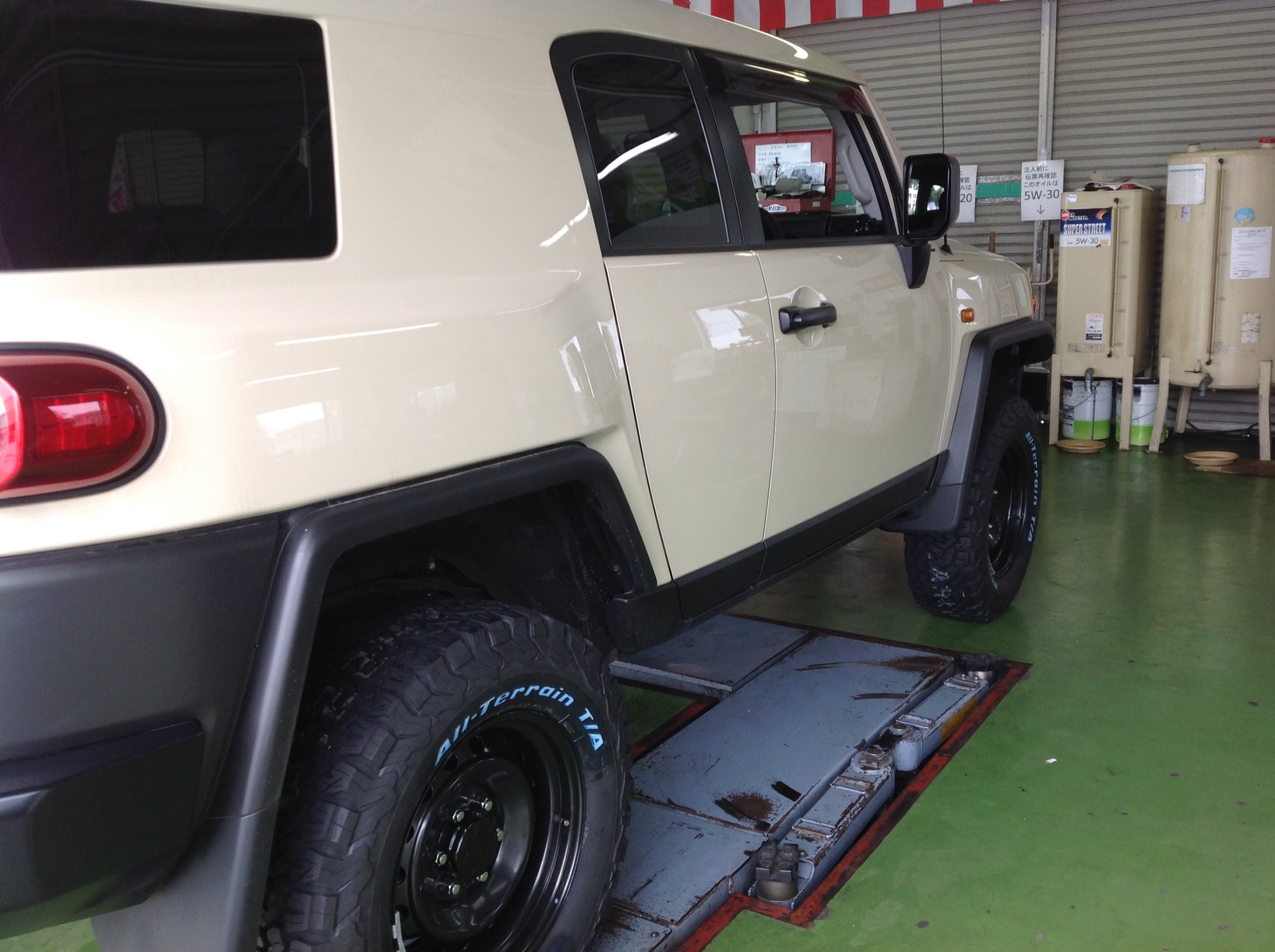 トヨタ FJクルーザー 純正鉄チンホイール （FJクルーザー タイヤ
