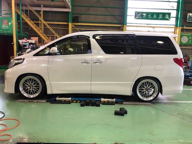 20アルファード 車高調取付 | 店舗おススメ情報 | タイヤ館 た