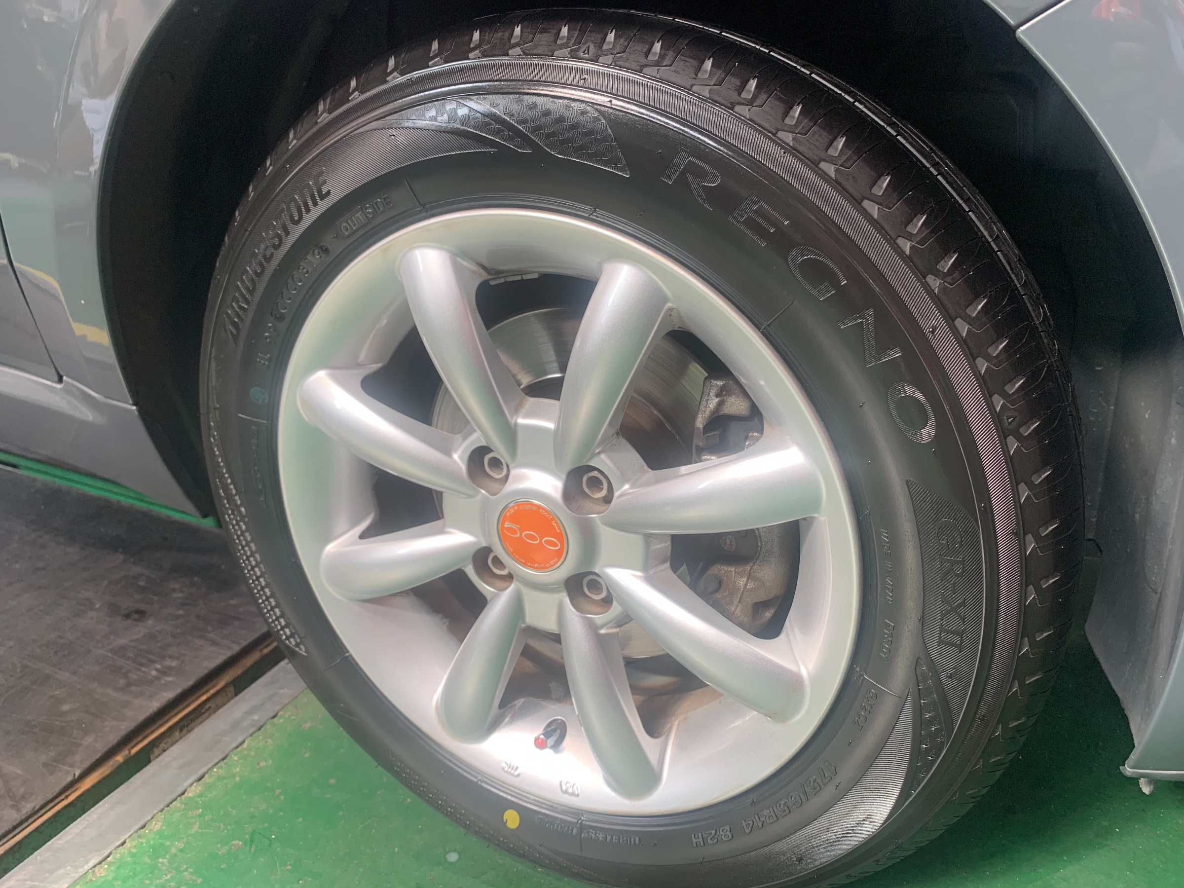 輸入車 タイヤ交換 作業日記 タイヤ館 春日 タイヤからはじまる トータルカーメンテナンス タイヤ館グループ