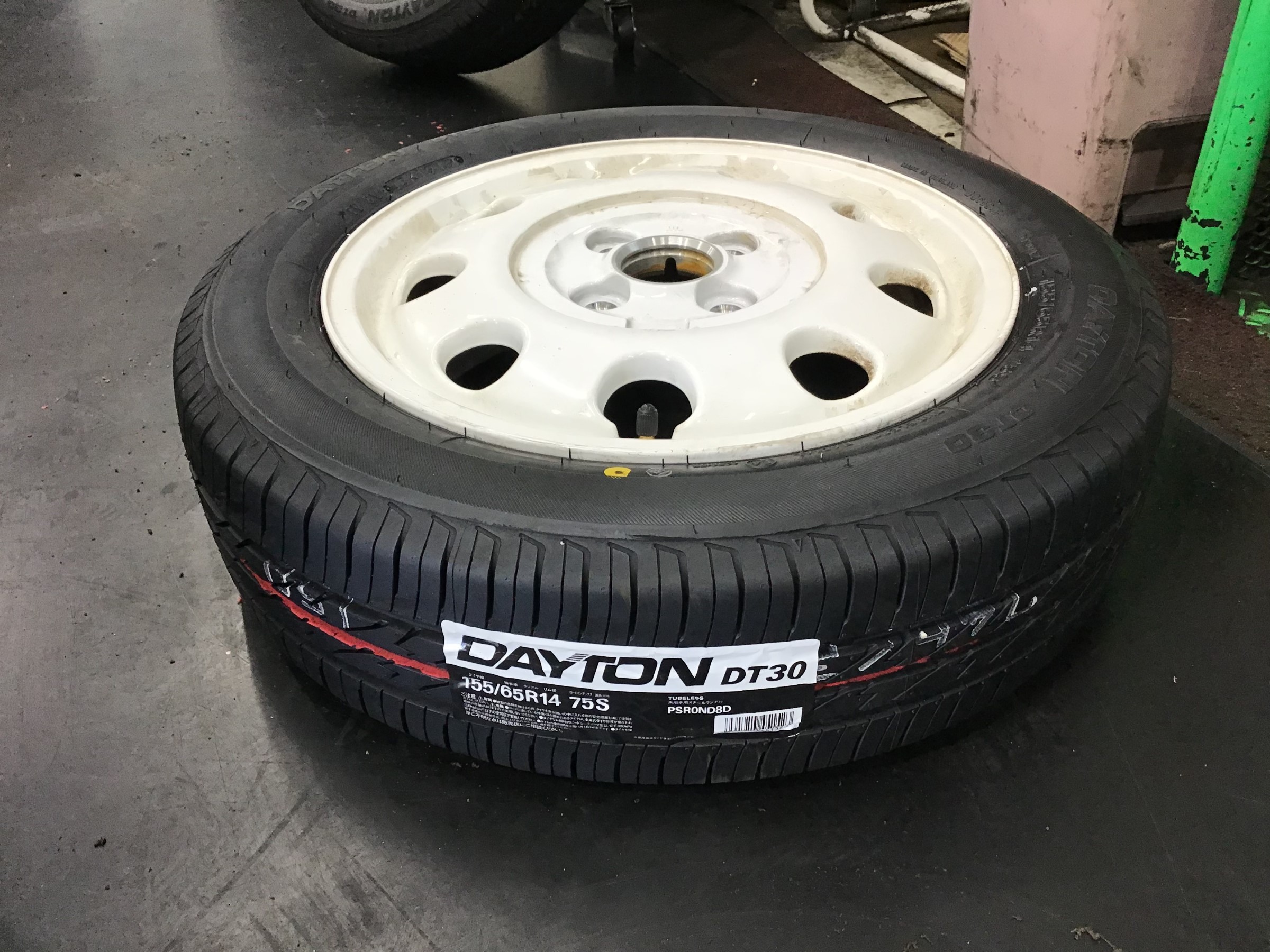 タイヤ交換当日受付中 予約なしでも受付出来ます 彡 スタッフ日記 タイヤ館 坂戸 タイヤからはじまる トータルカーメンテナンス タイヤ館 グループ